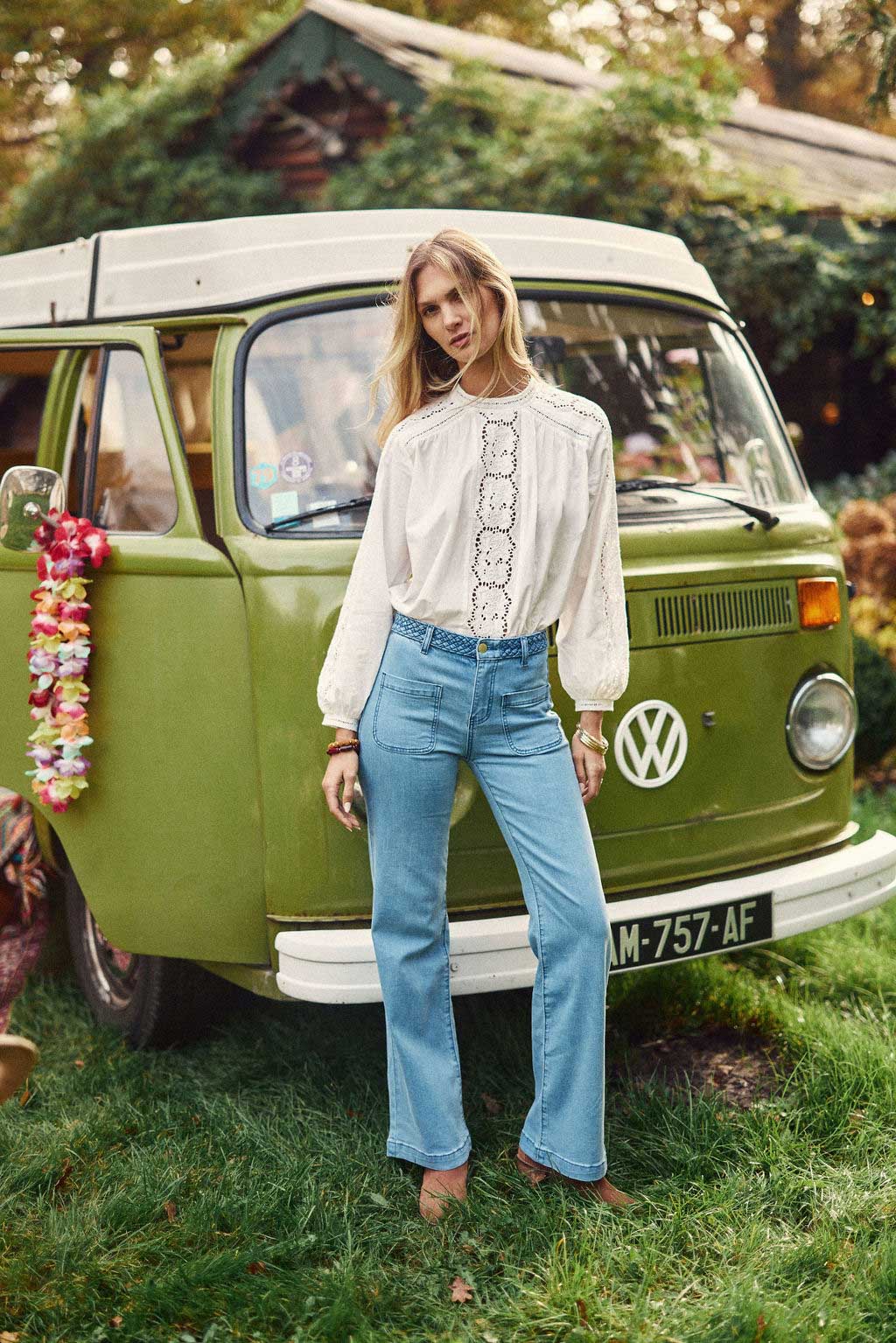 Ecru embroidered blouse - Betty