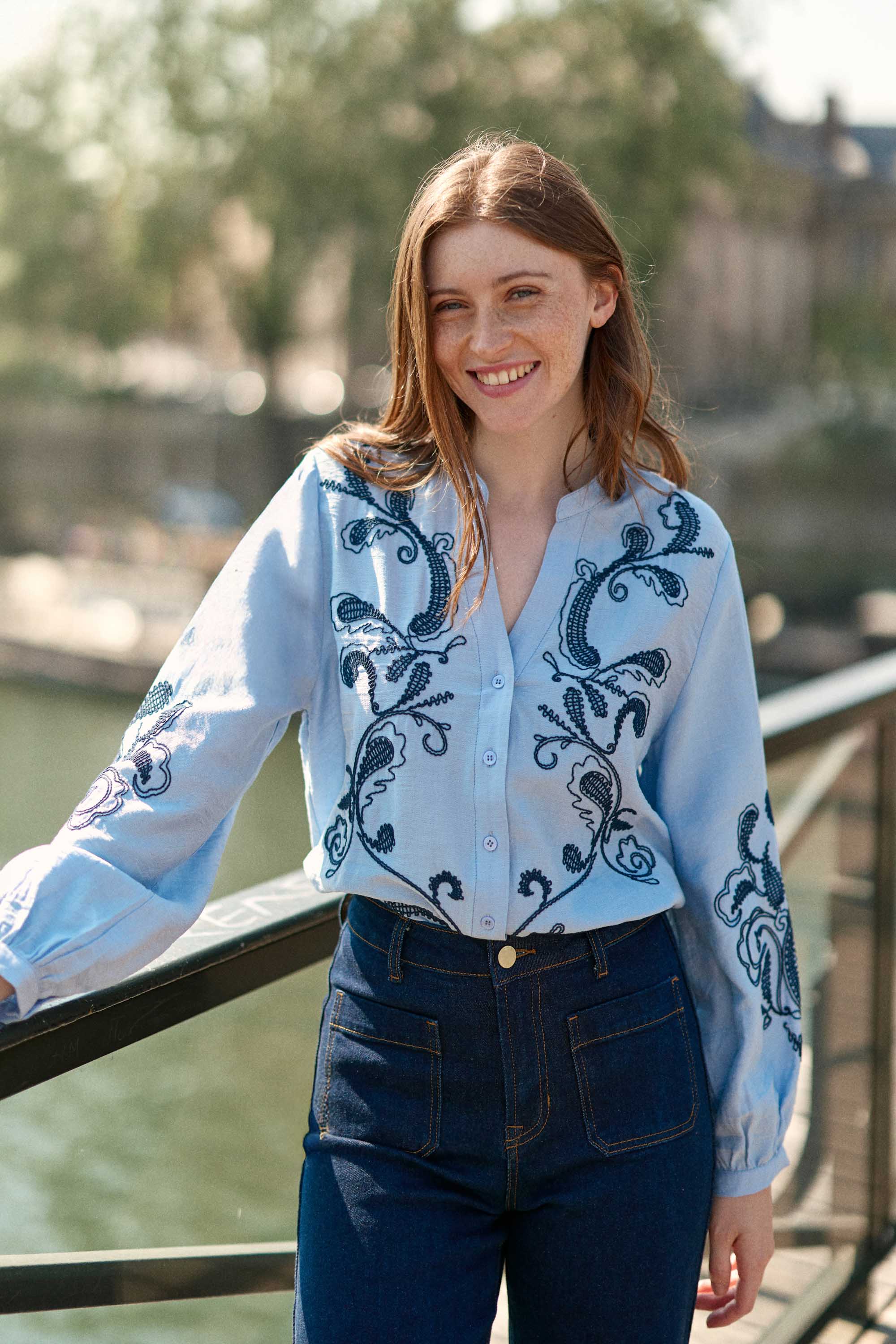 Loose-fitting sky-blue embroidered blouse - Beyta