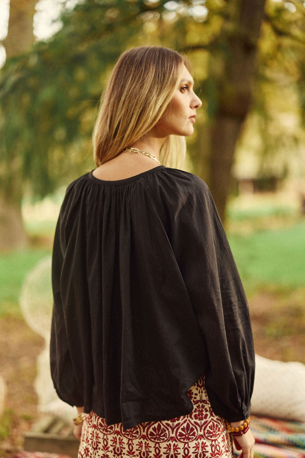 Loose black blouse - Blazie