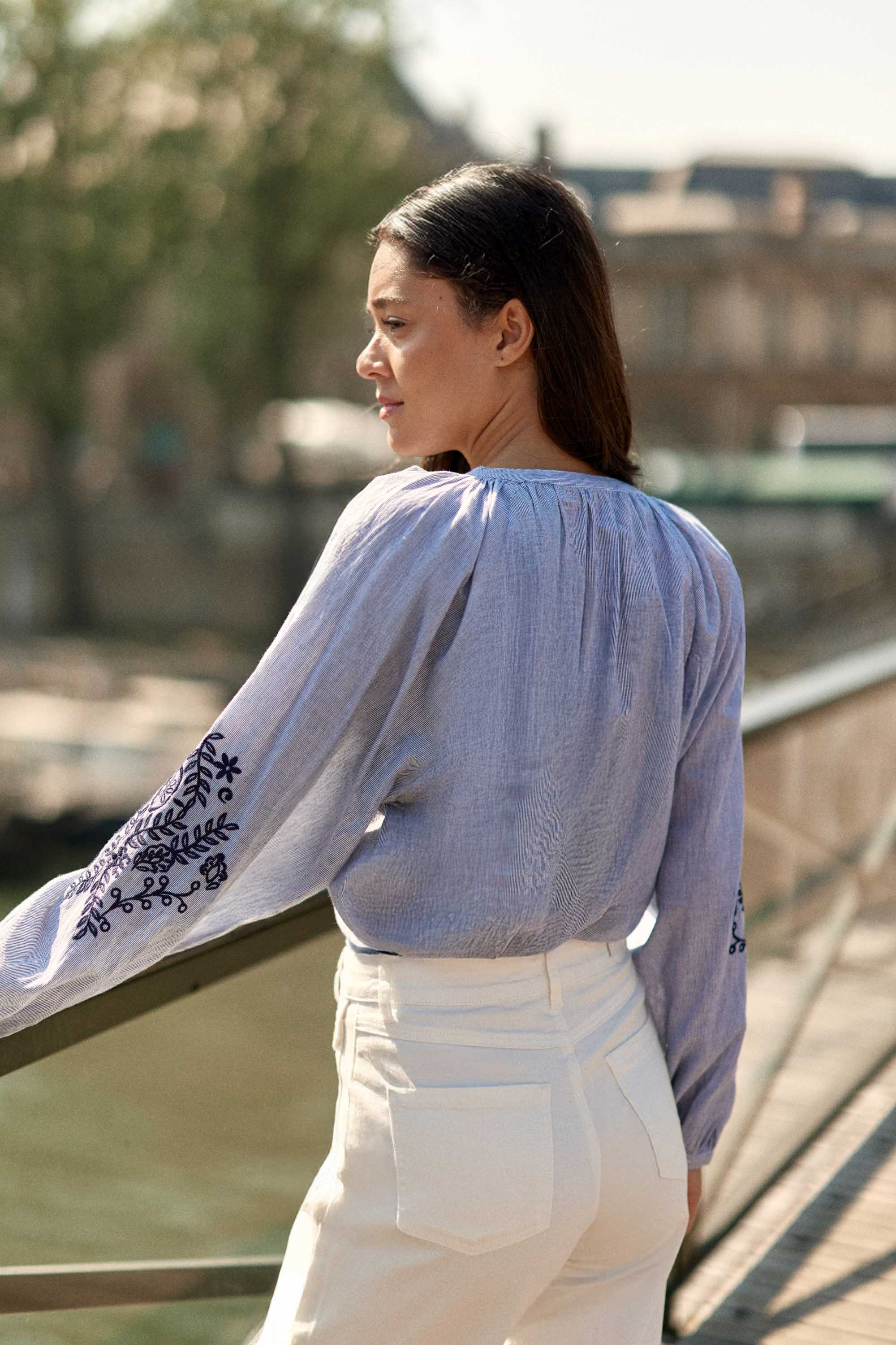 Loose-fitting blue striped woven blouse - Blena