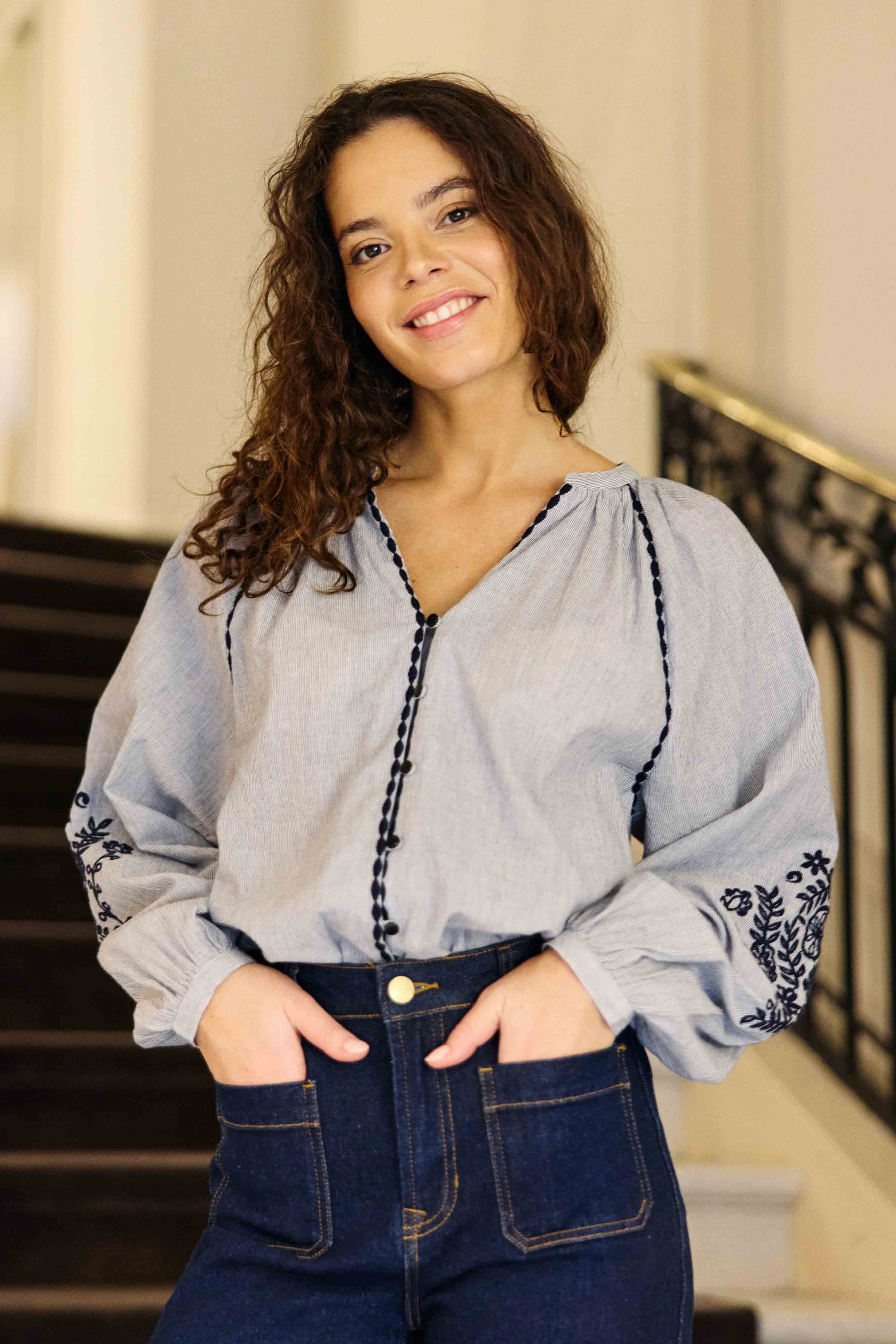 Blouse brodée bleue - Blena