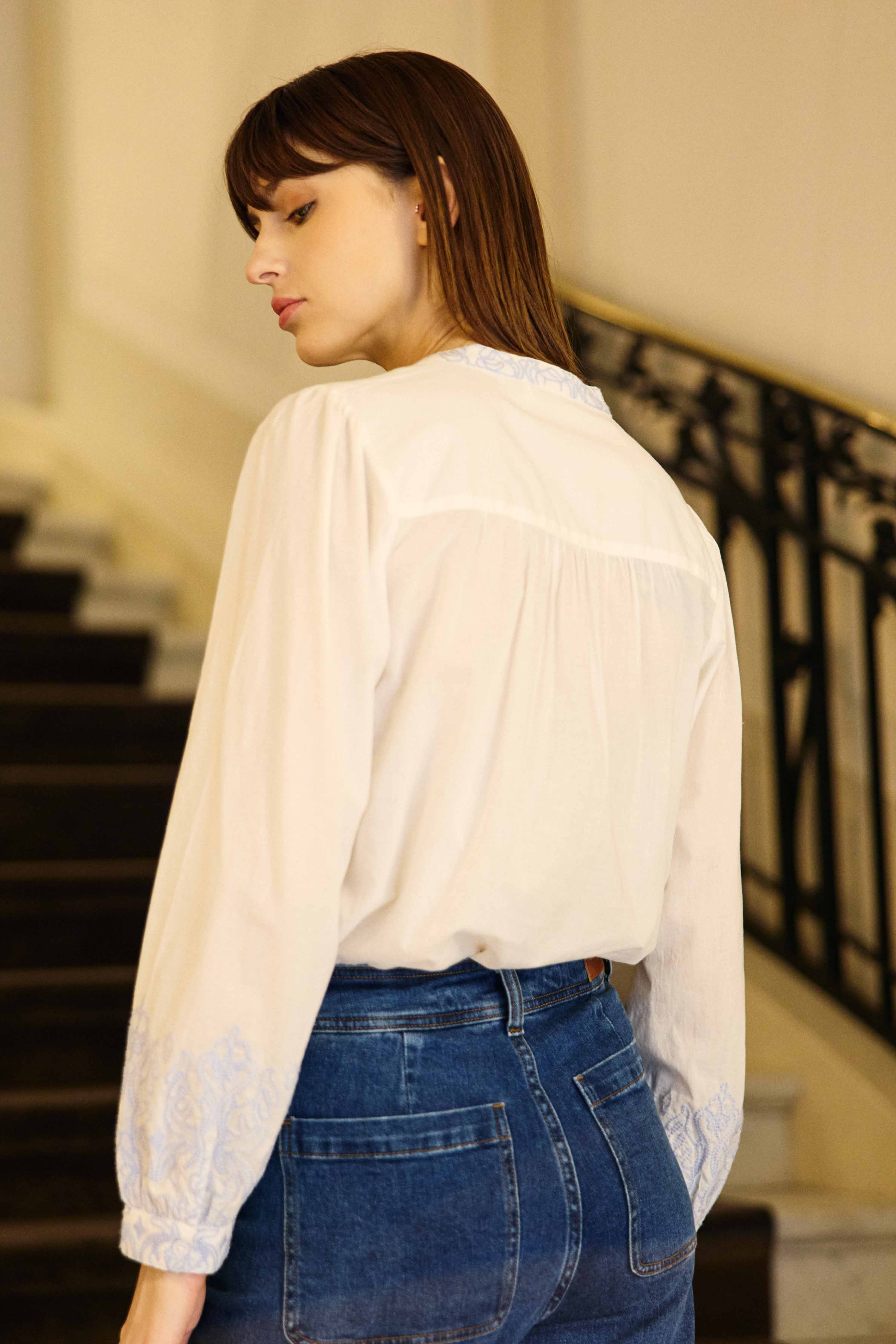Blouse brodée blanche - Bloy