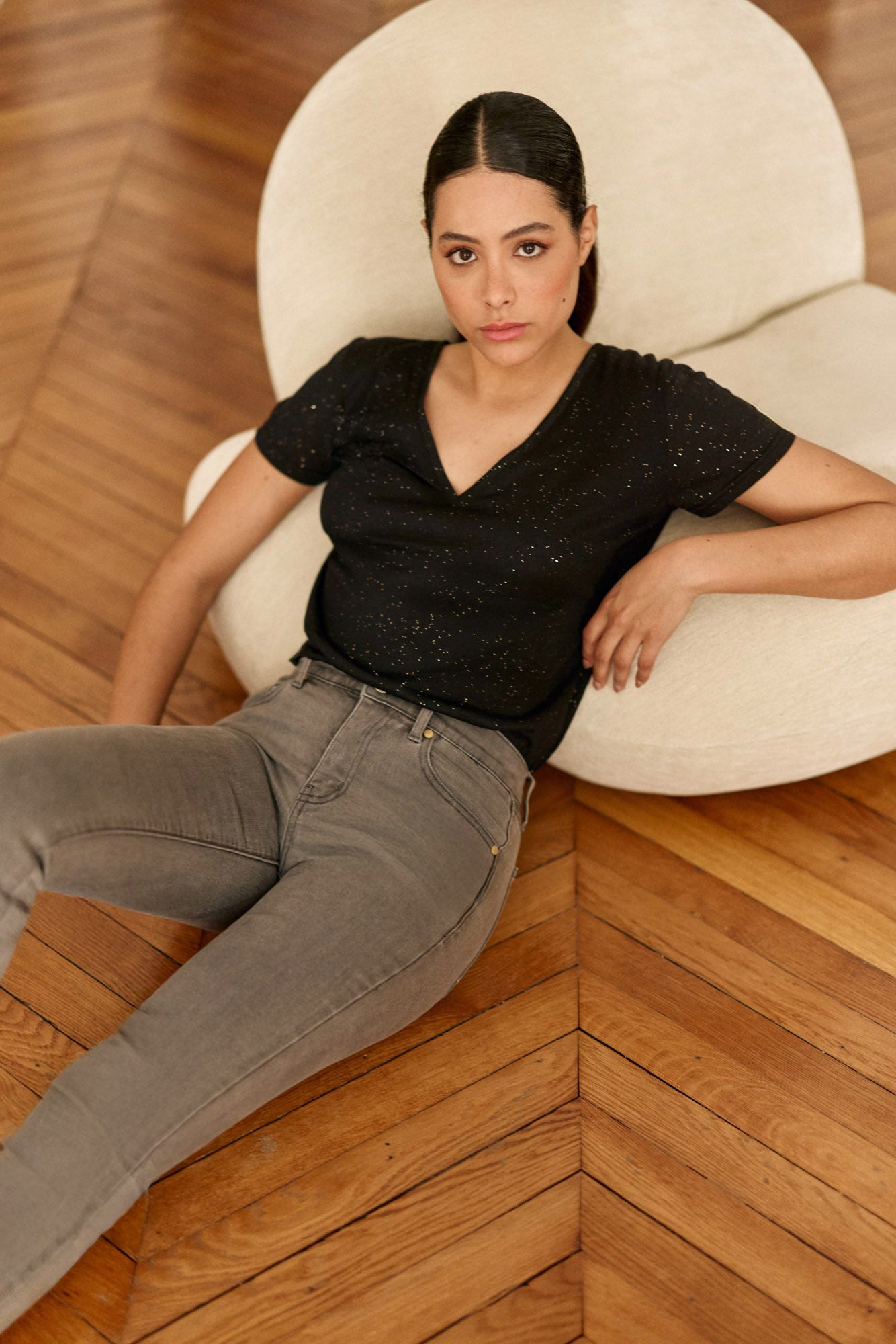 T-shirt col V noir - Elvie