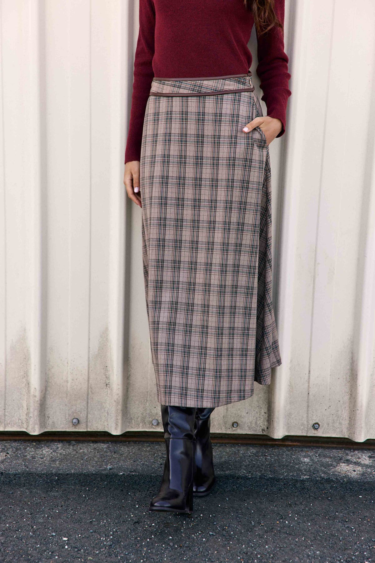 Jayleen - Plaid skirt