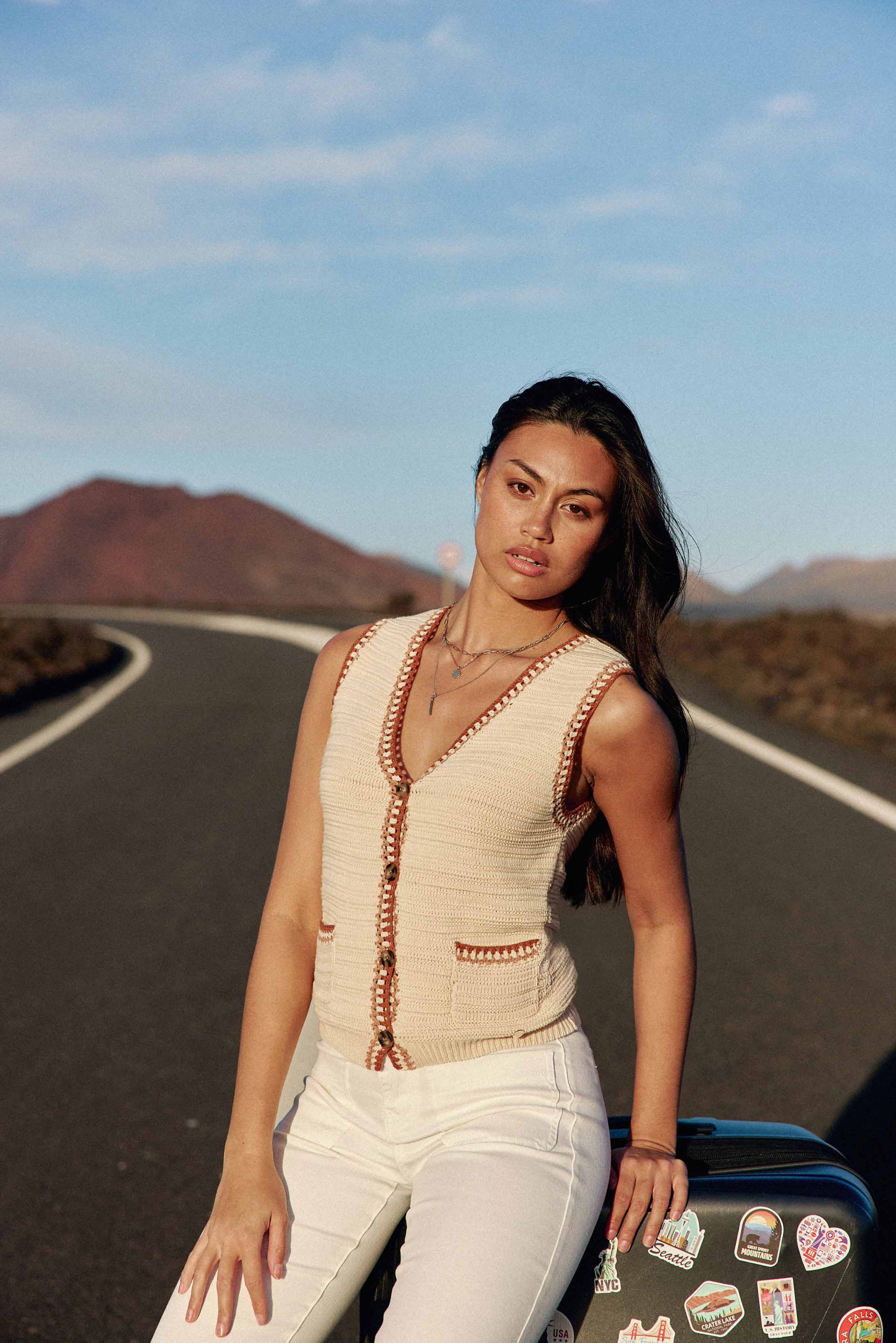 Beige sleeveless vest - Madina