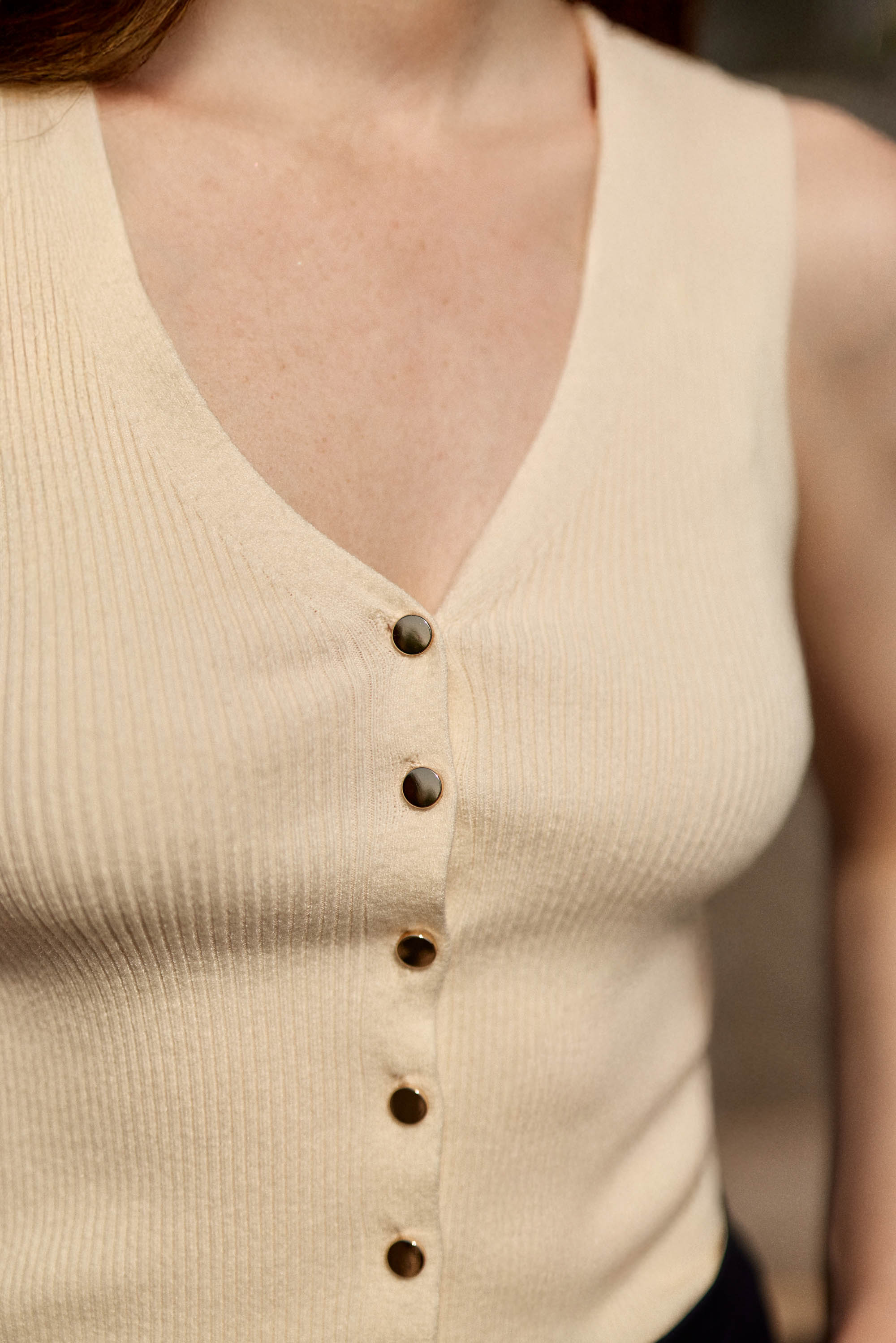 Sleeveless vest ecru - Mayelle