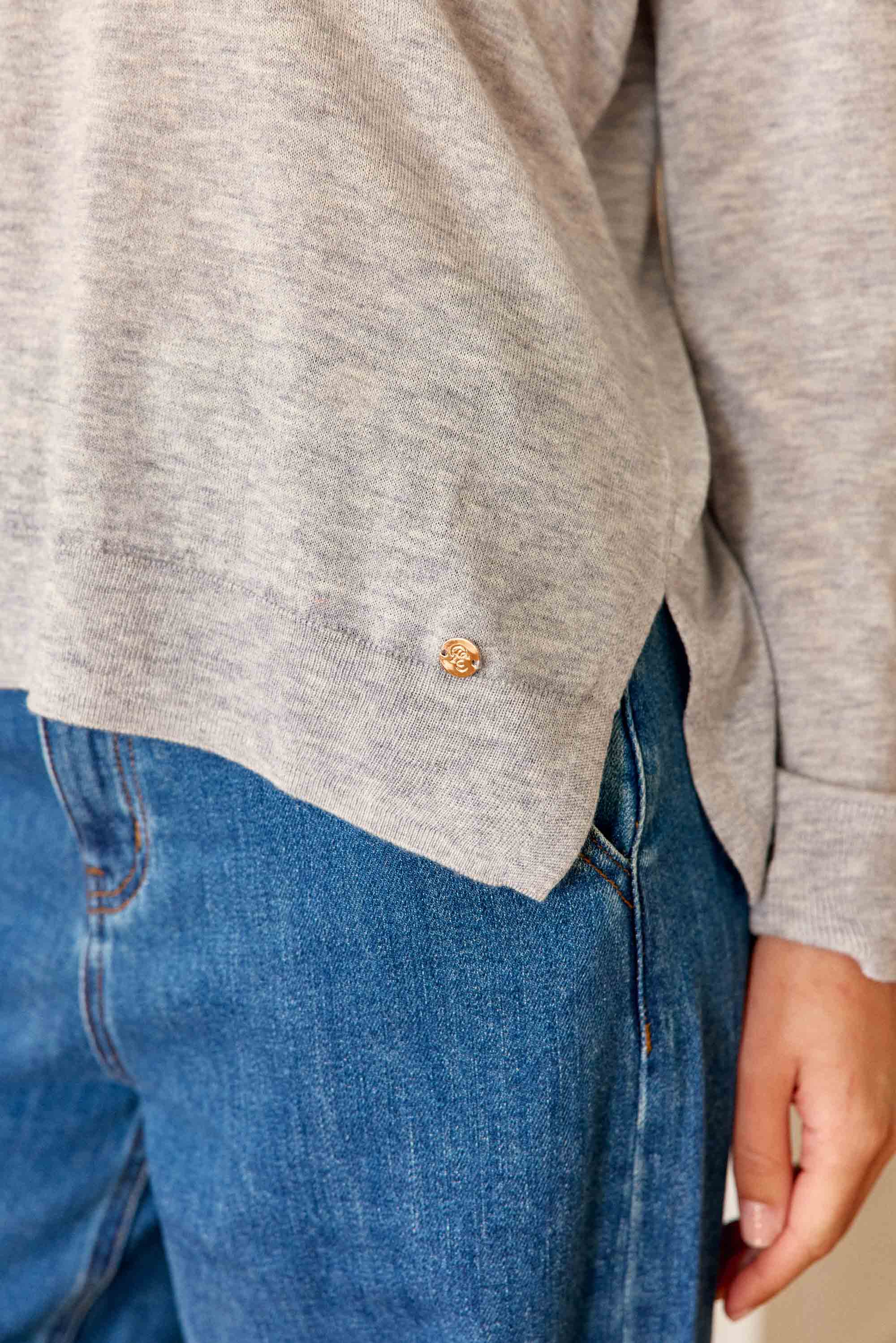Grey V-neck sweater - Melya
