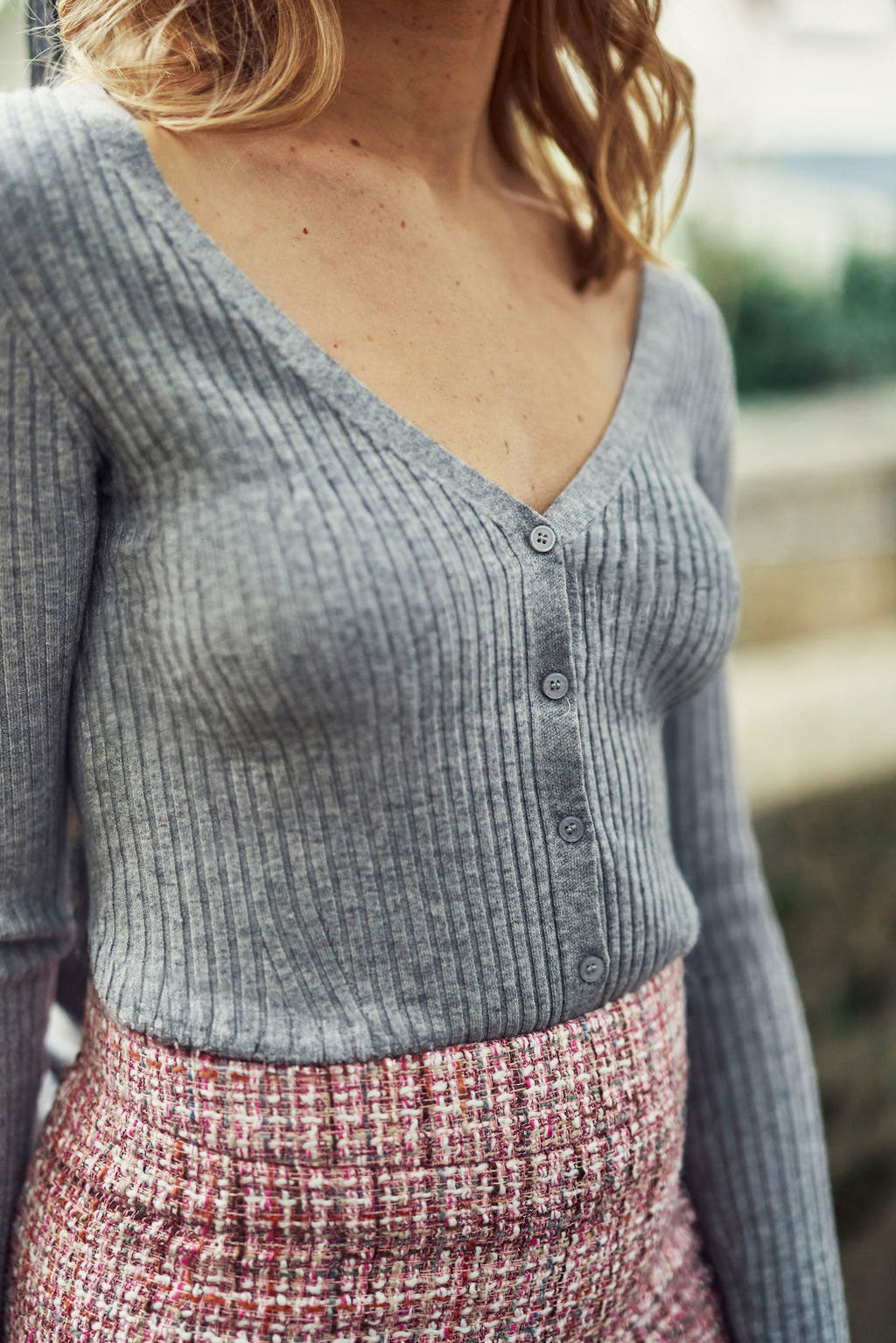 Grey V-neck vest - Mina