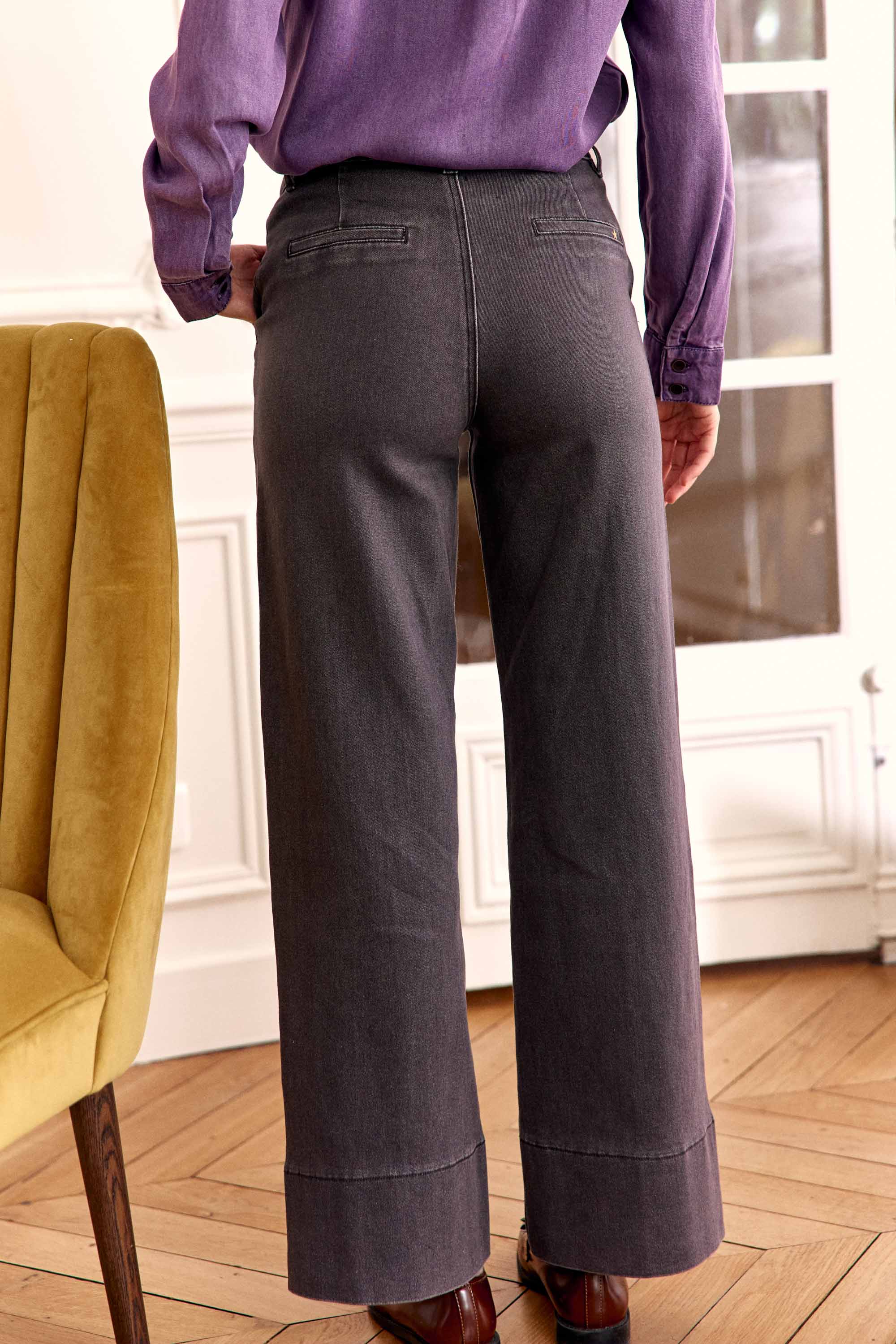 Jean Paola - Gris