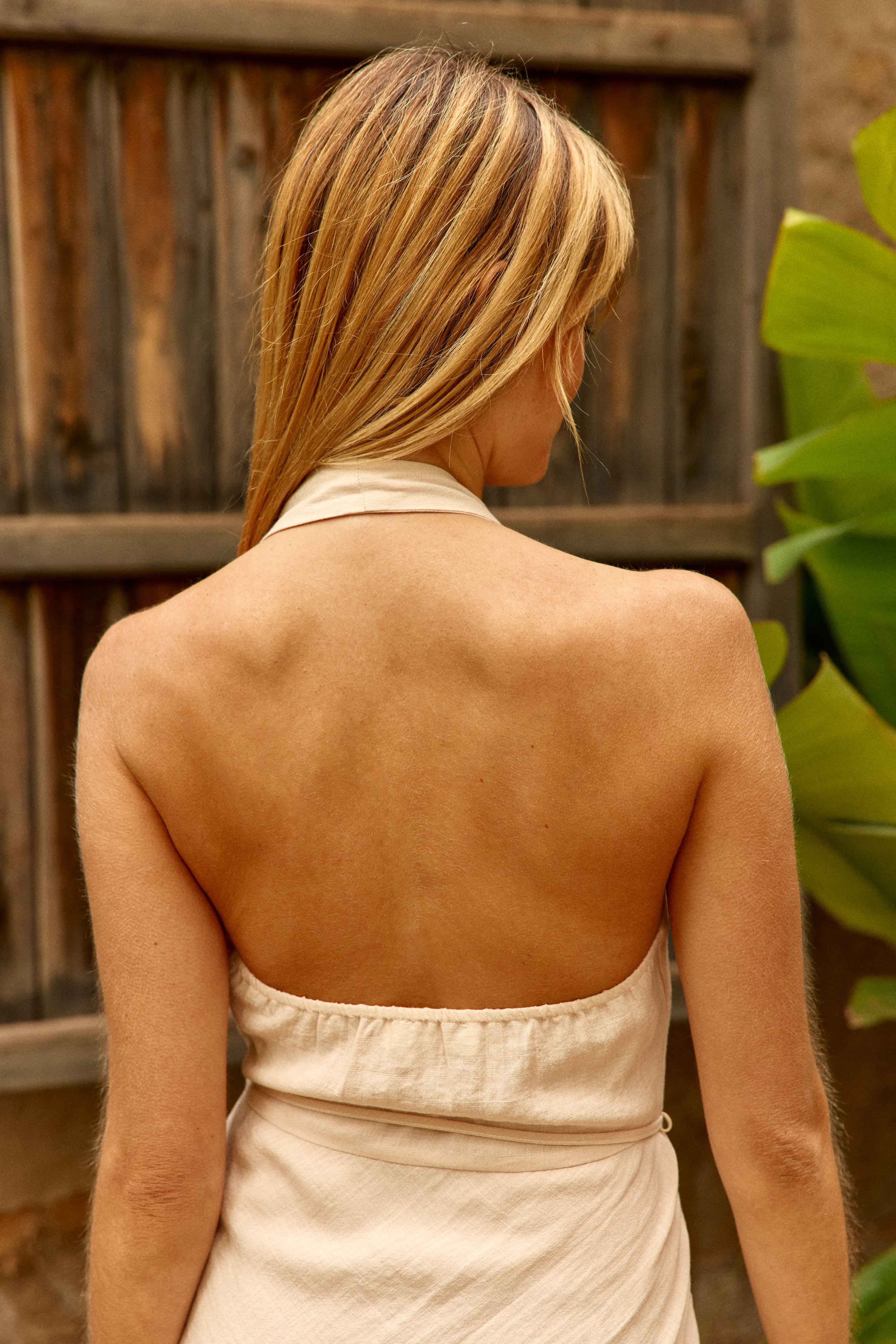 Rennya - Neckholder-Midikleid