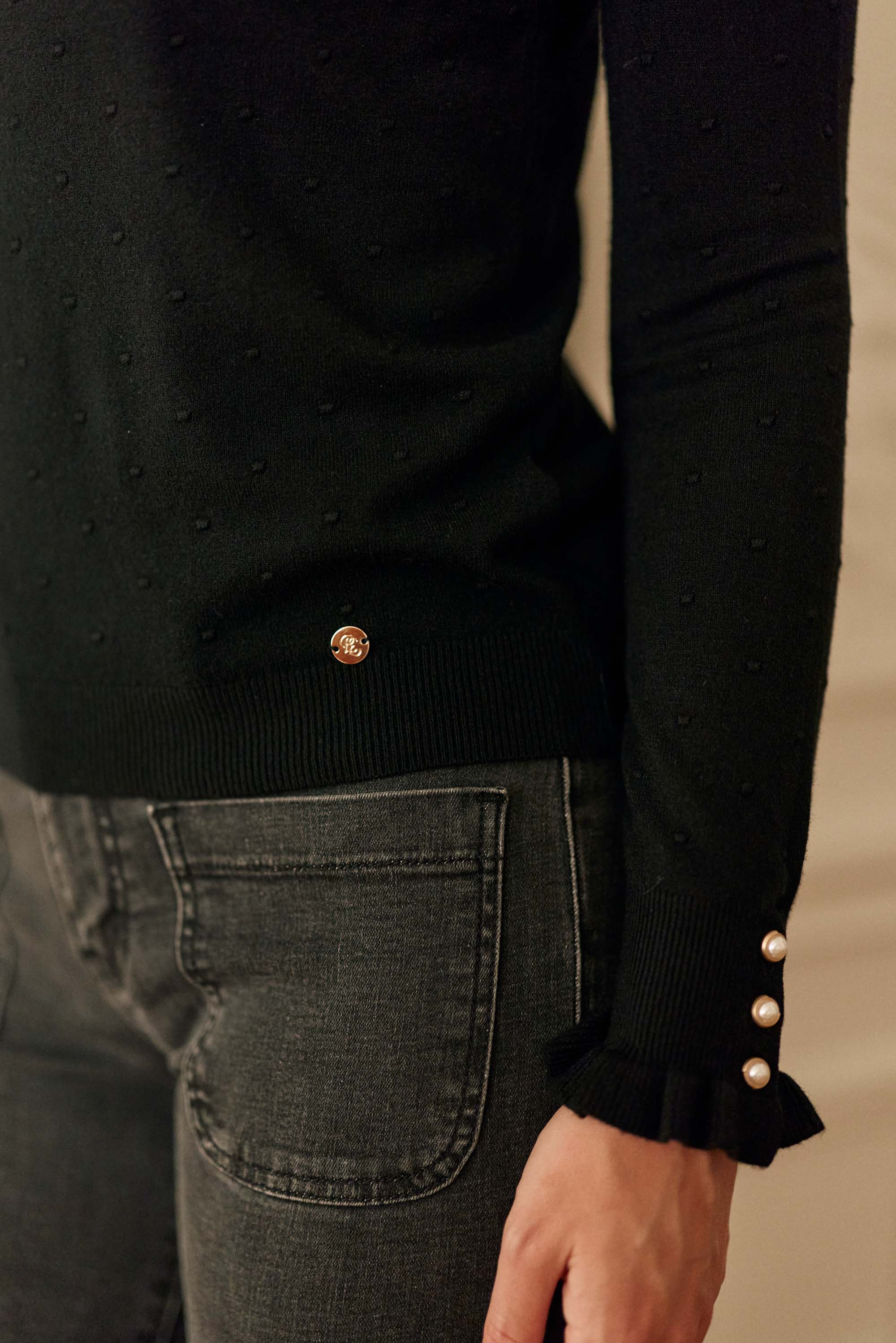 Black high neck sweater - Solferinos