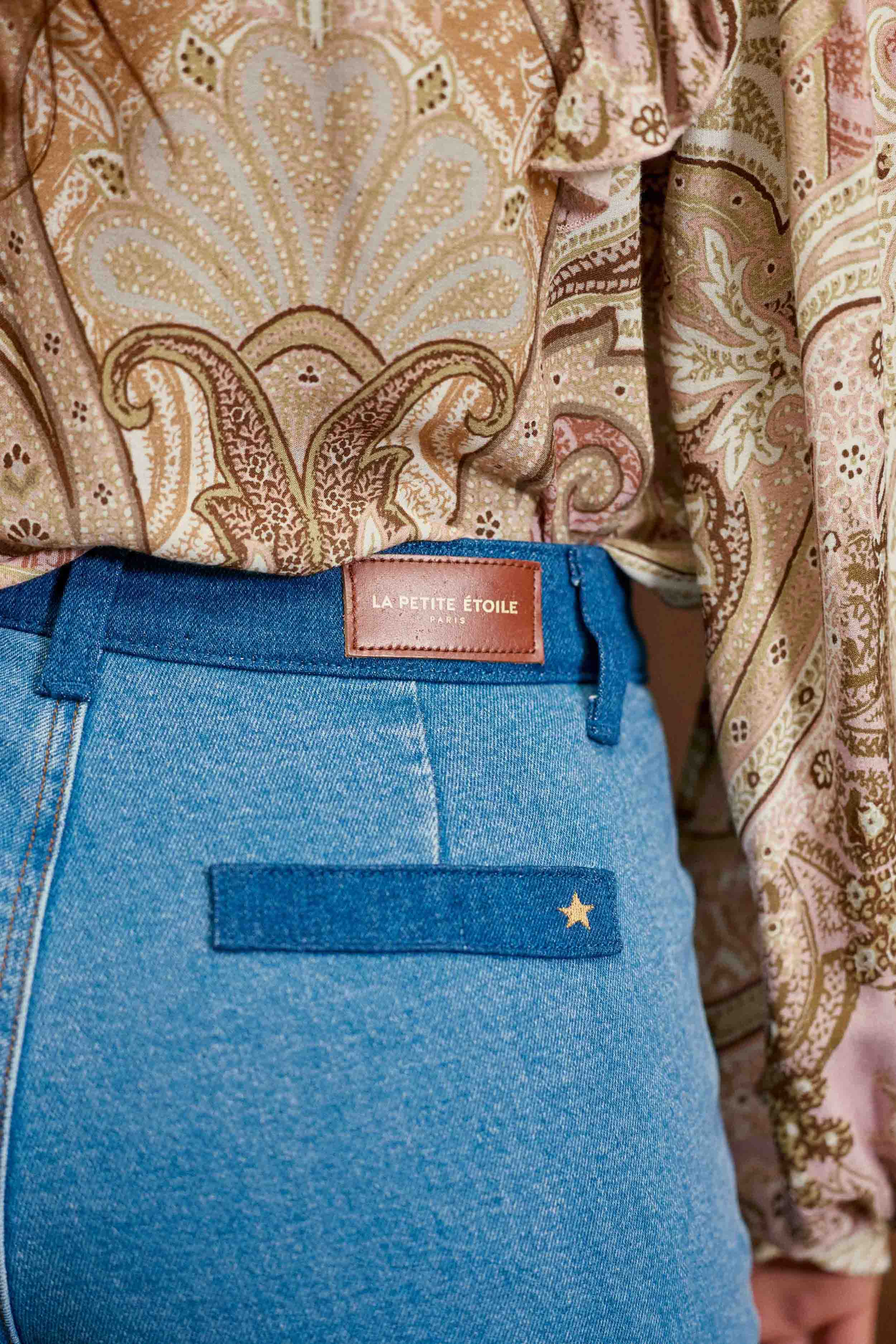 Jean flare contrasté stone – Sonnya