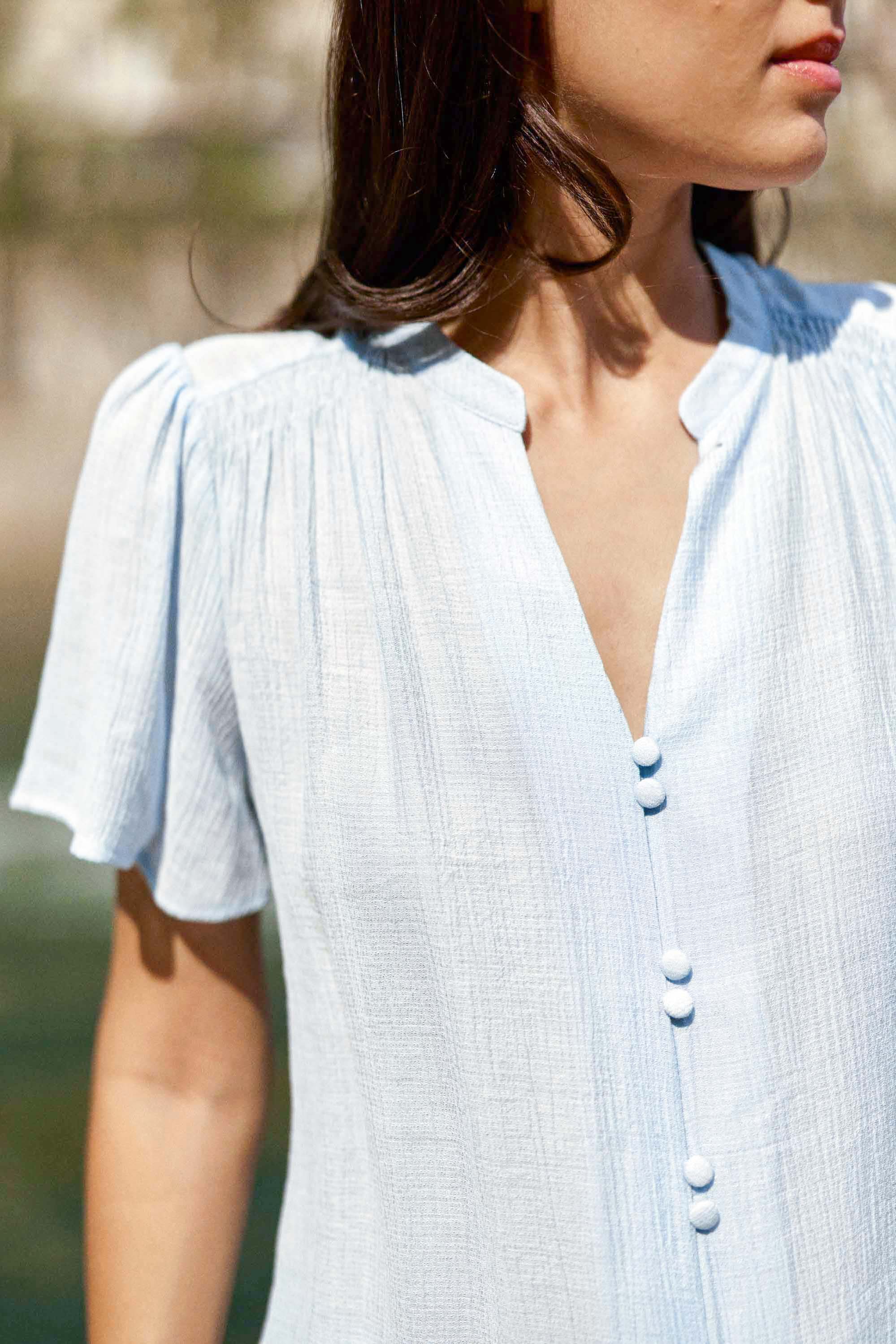 V-neck straight top ciel - Tacha