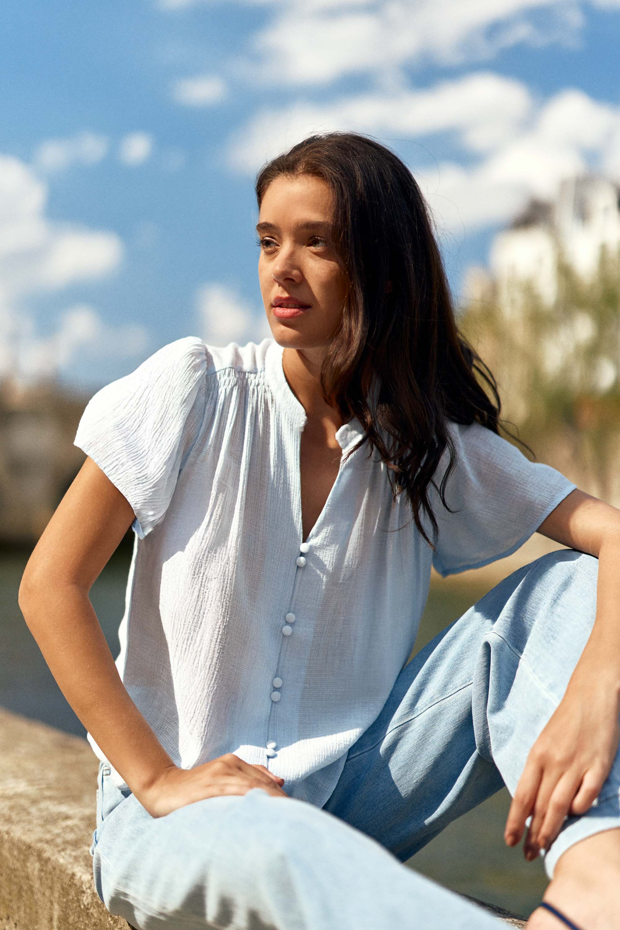 V-neck straight top ciel - Tacha