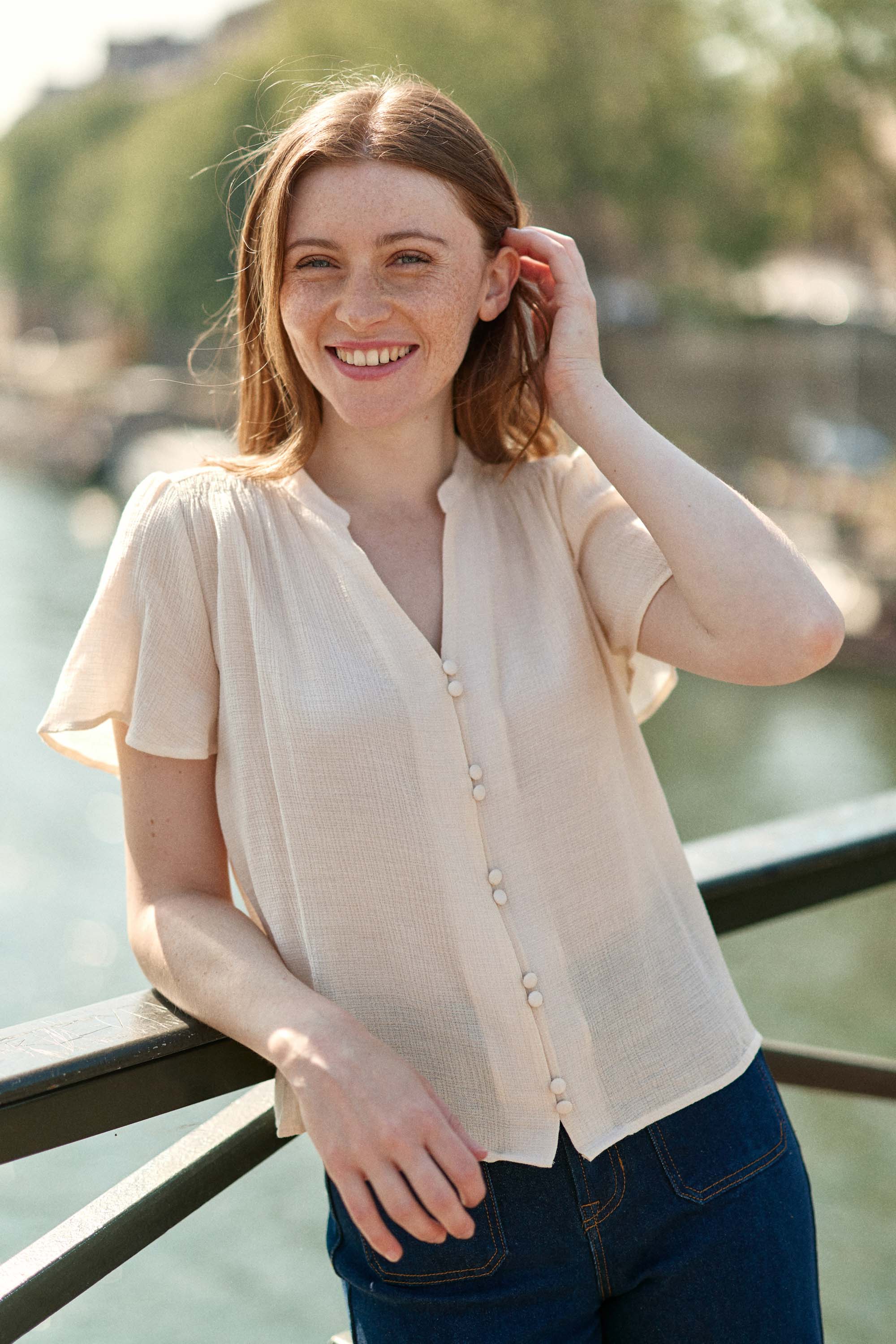 V-neck straight top ecru - Tacha
