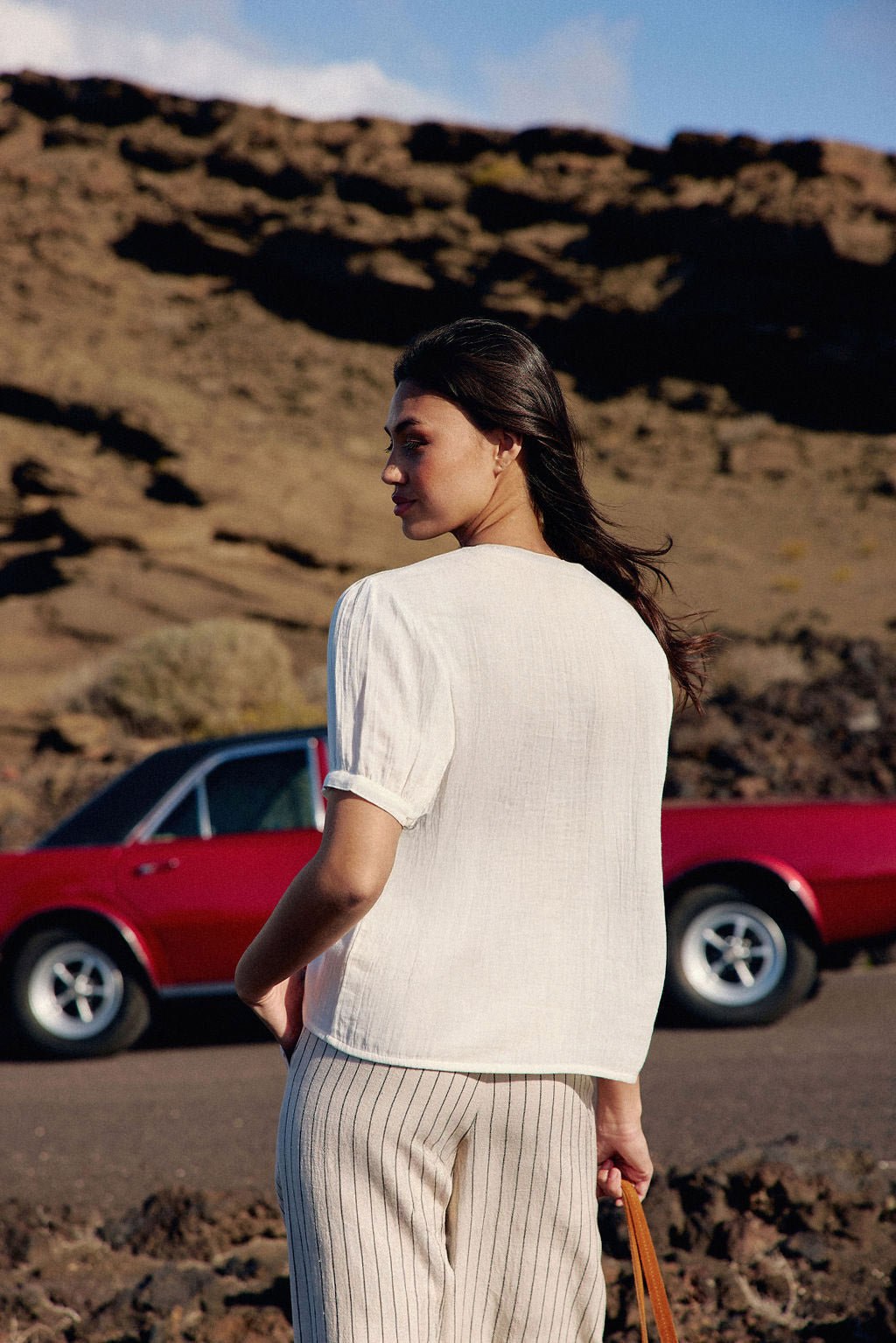 White V-neck top - Tevan