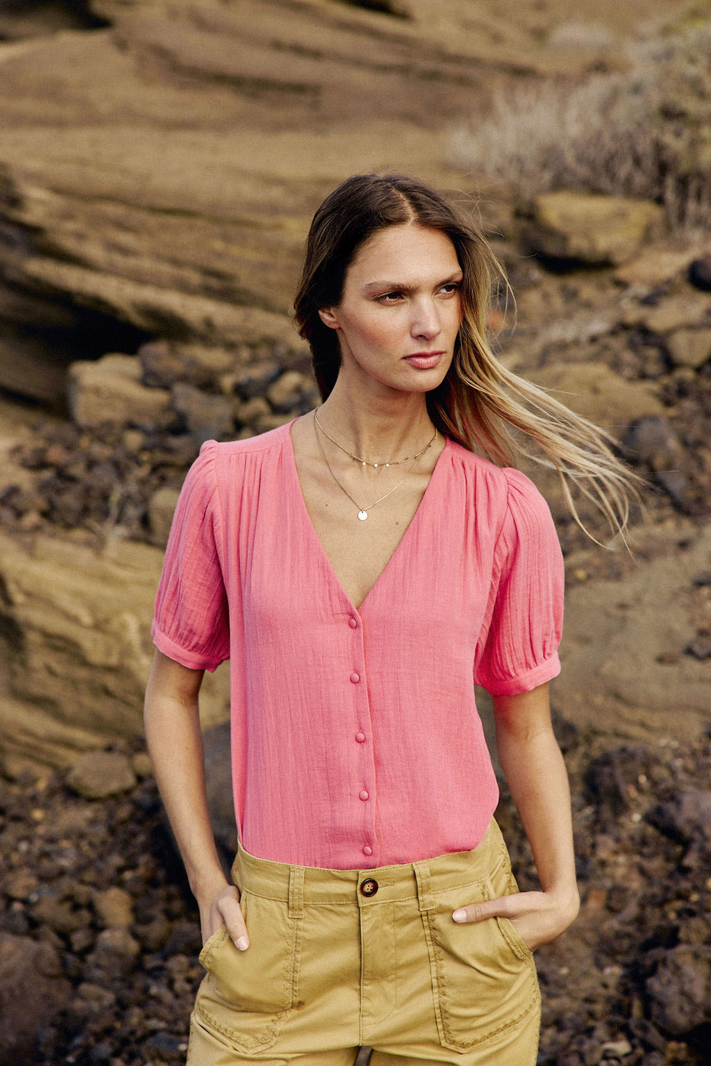 Pink V-neck top - Tevan