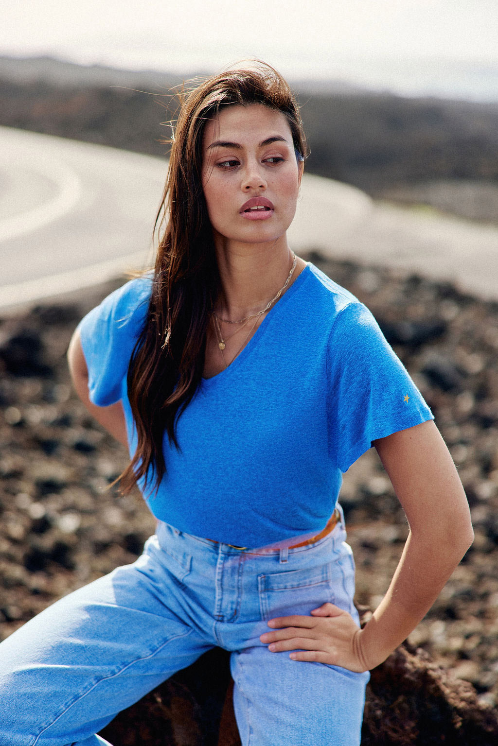 Blue V-neck T-shirt - Thana