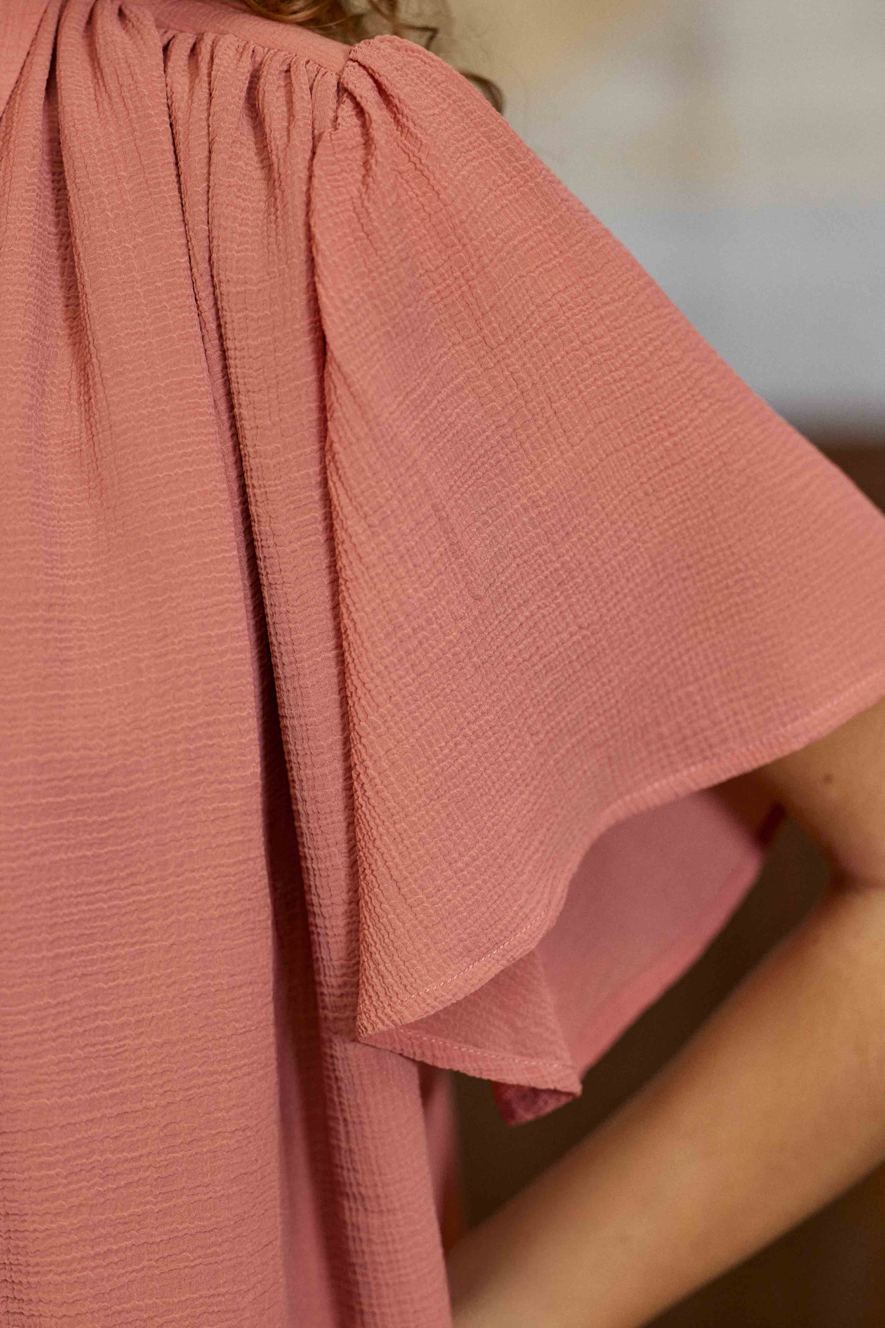 Chemisier effet gaufré rose – Tobia