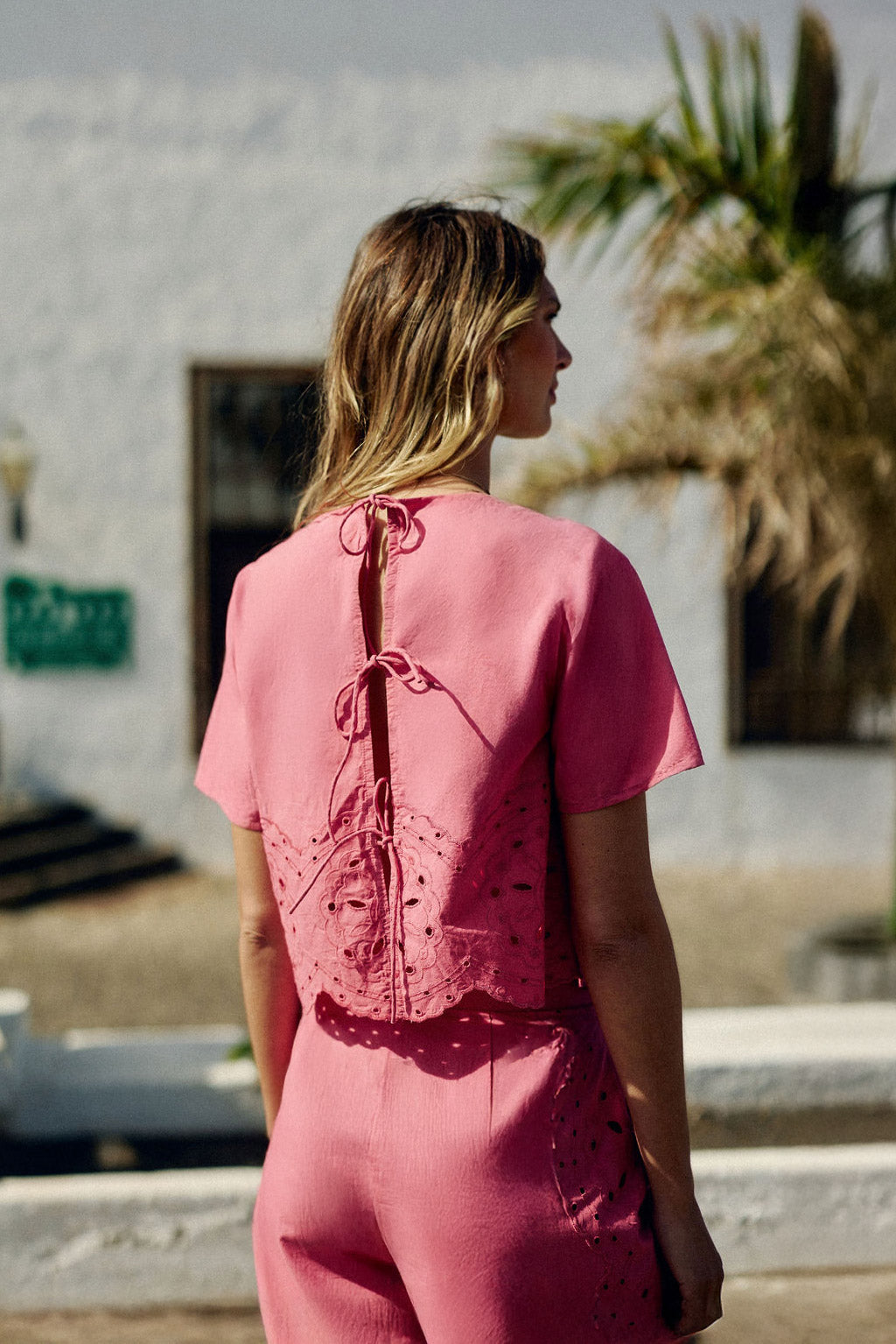 Pink embroidered crop top - Tyna