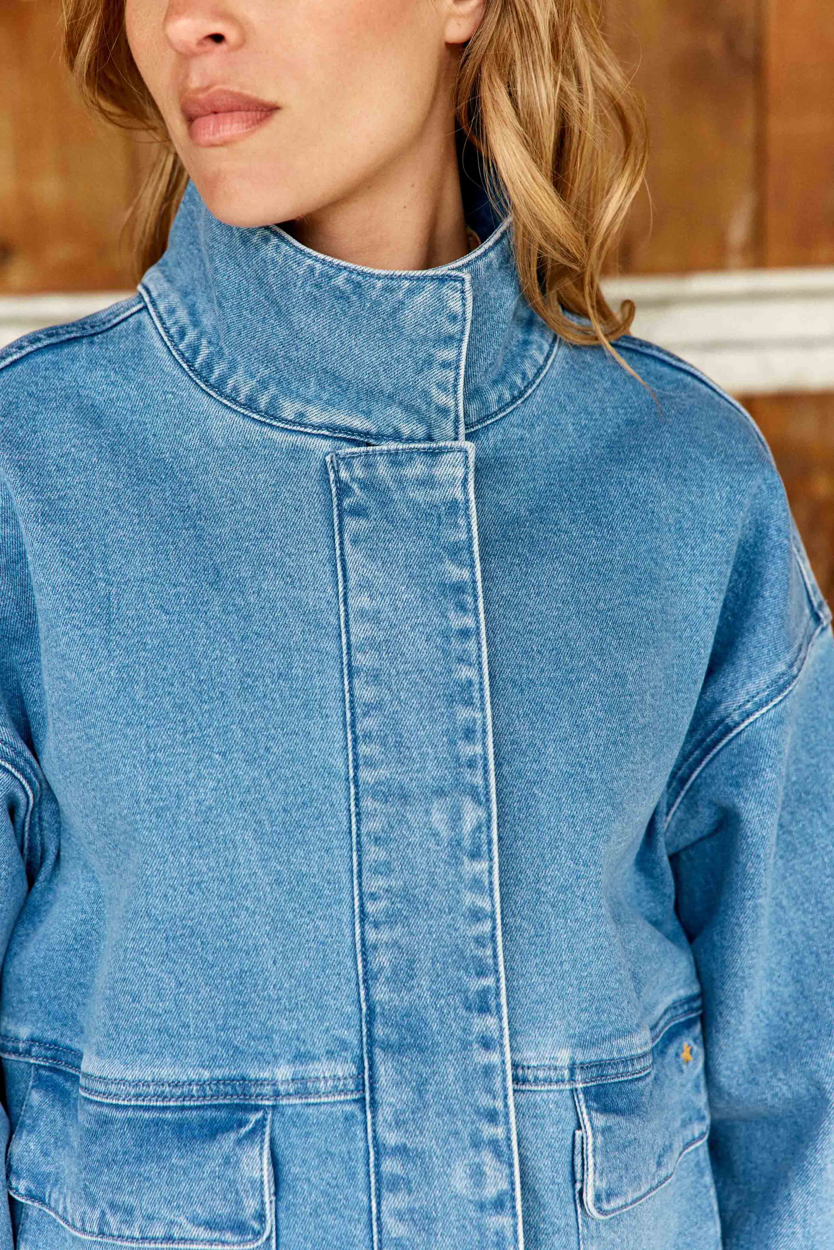 Velmo - Bestickte Jeansjacke