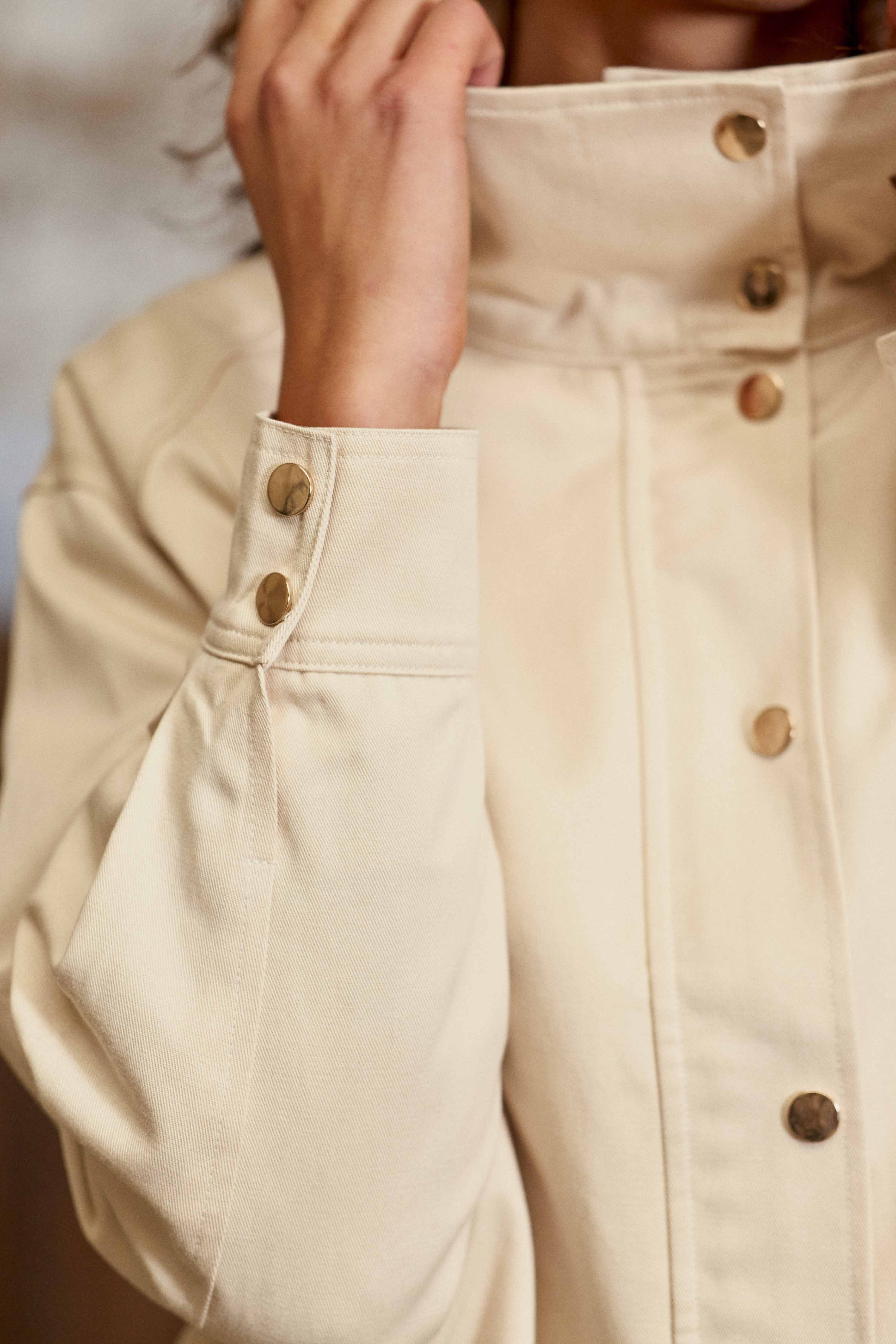 Veste courte oversize col montant beige – Vilay