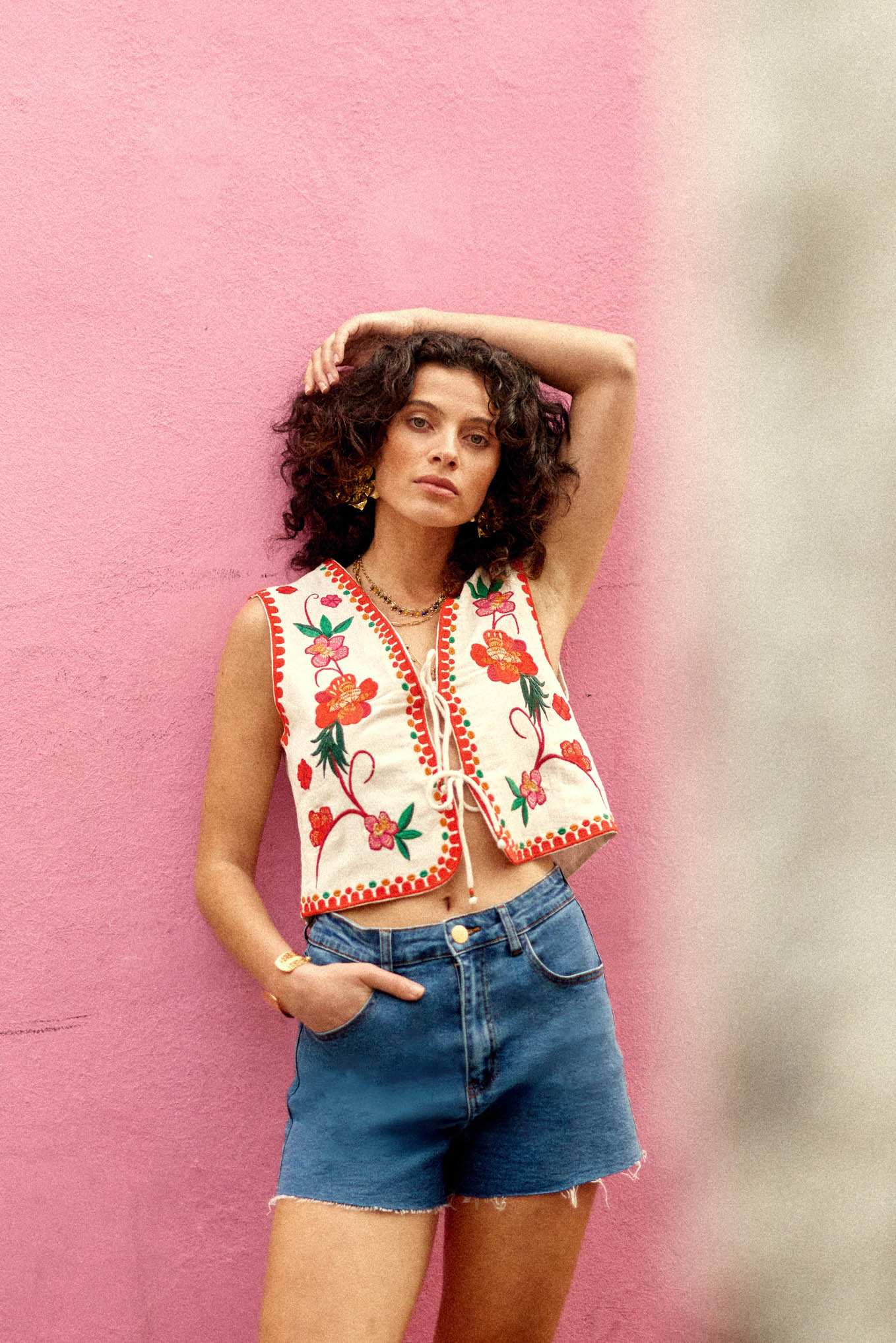 Sleeveless vest - Vino