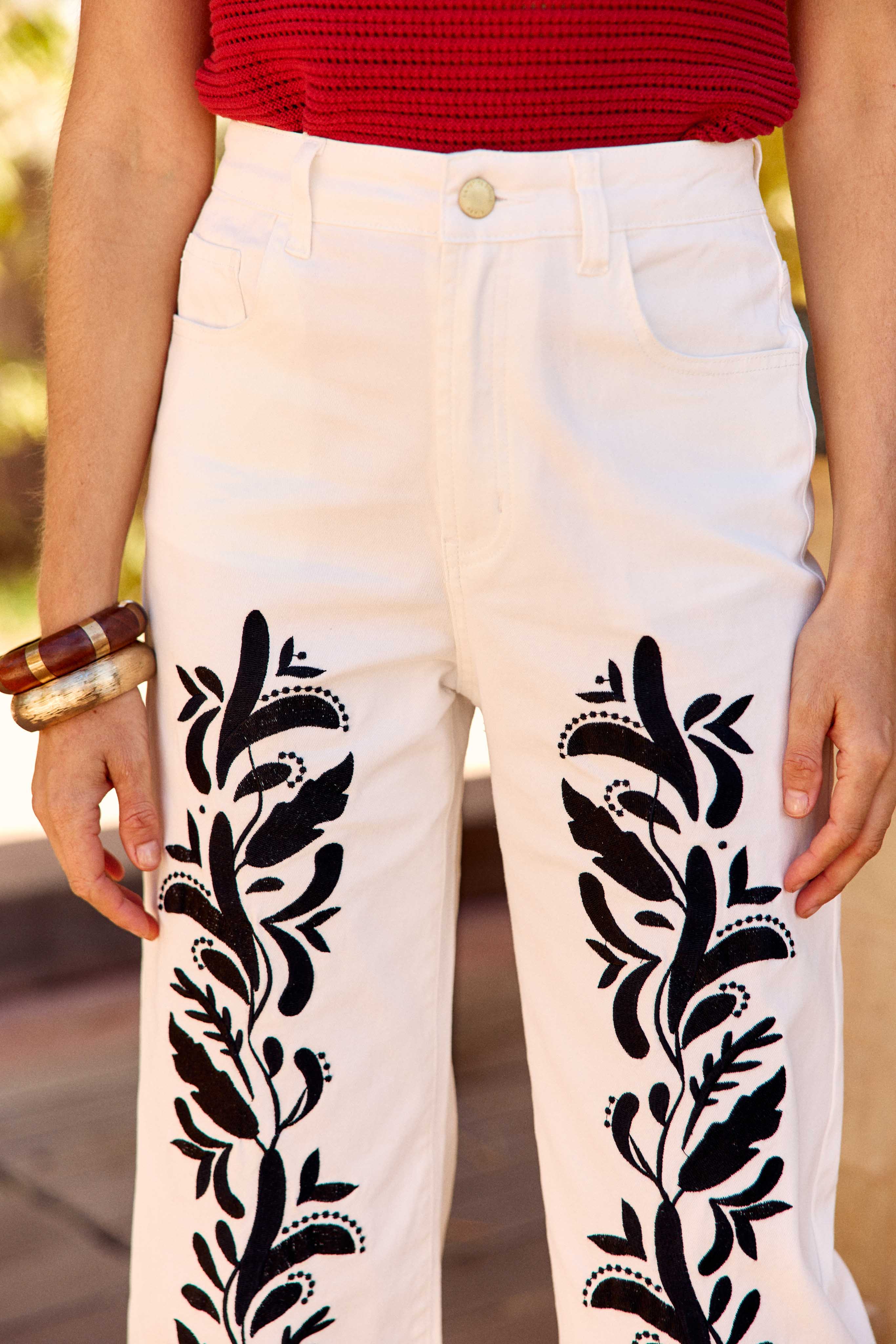 Zephyro - Weite Jeans, bestickt