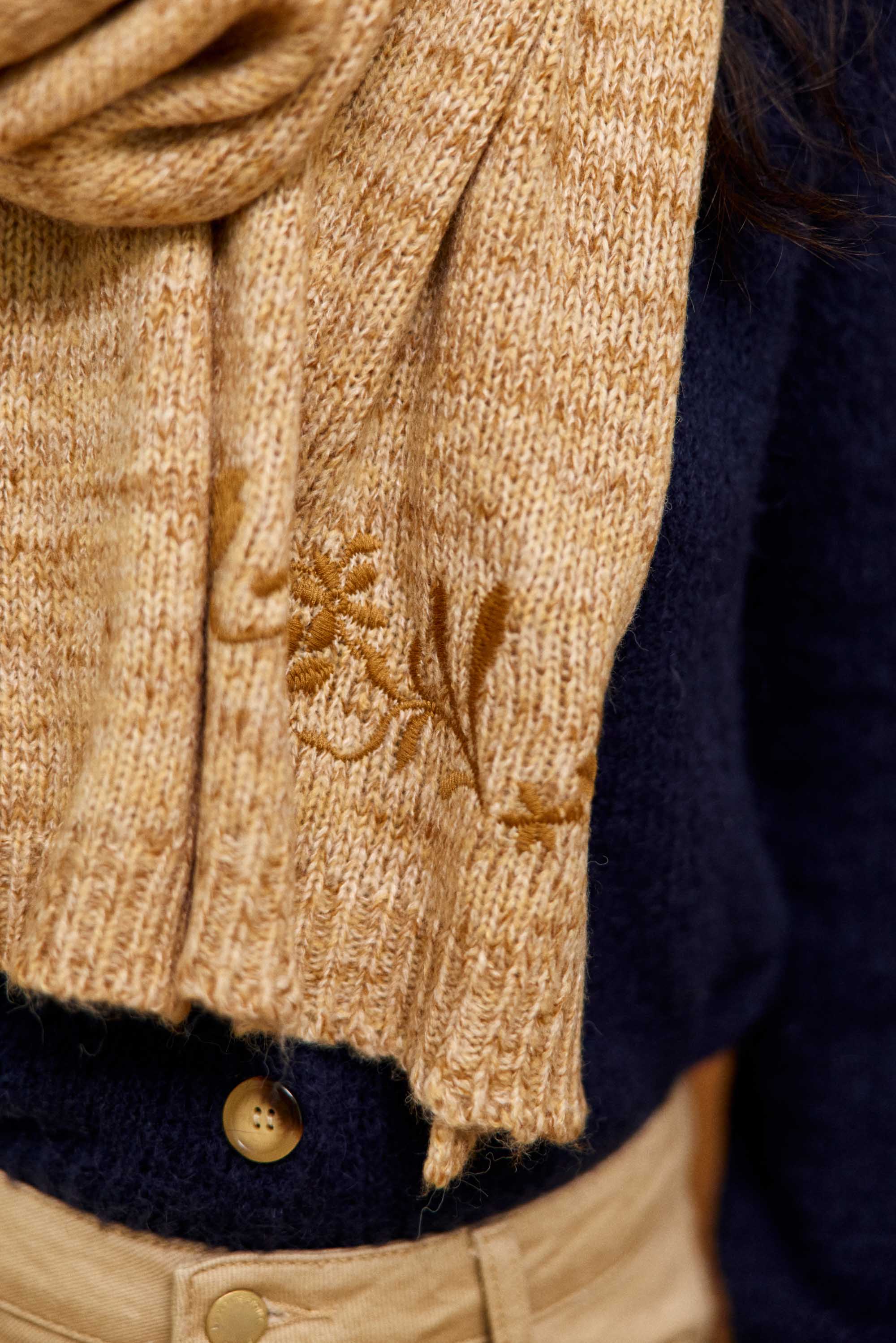 Arey Scarf - Beige