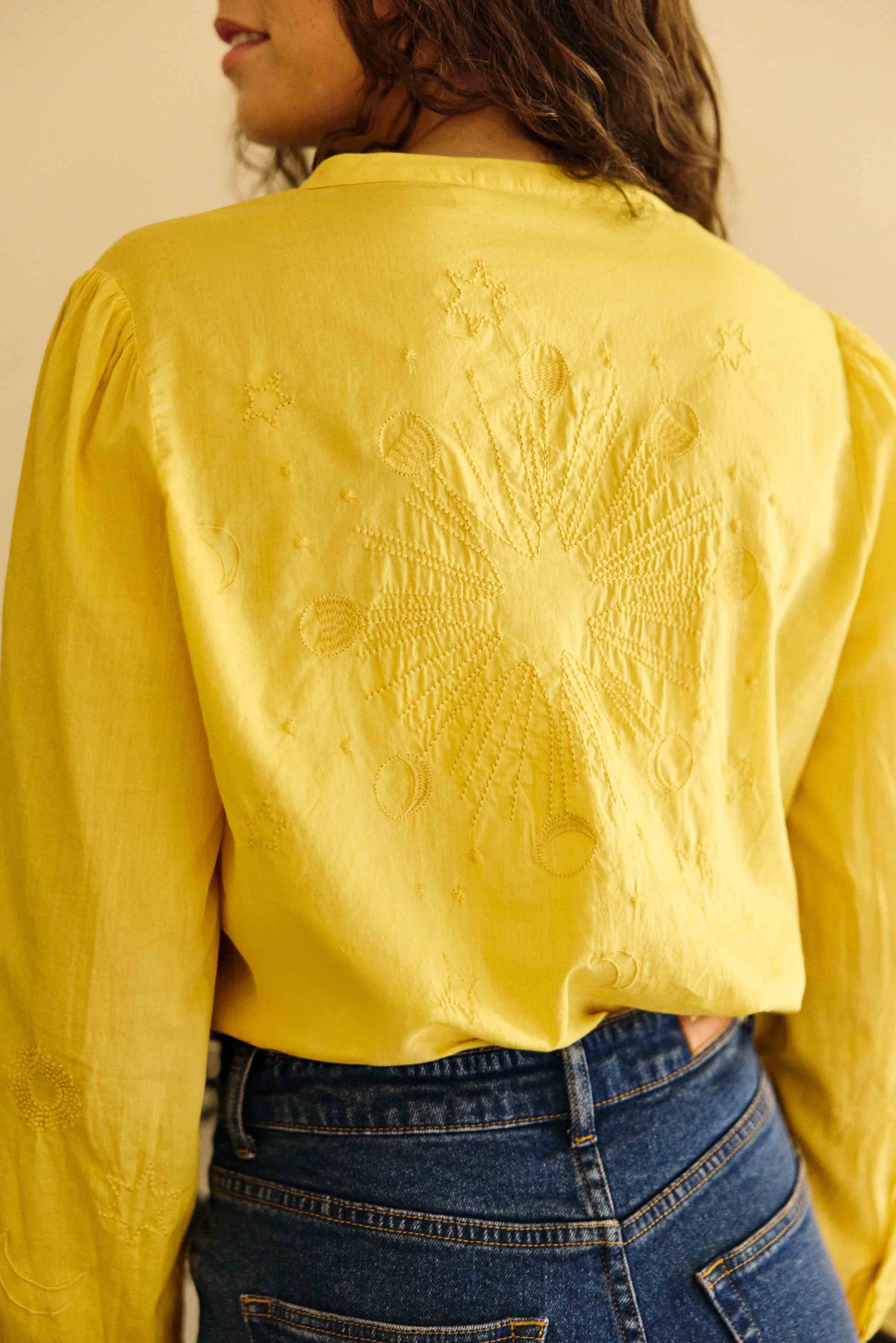 Blouse brodée ocre - Belyne