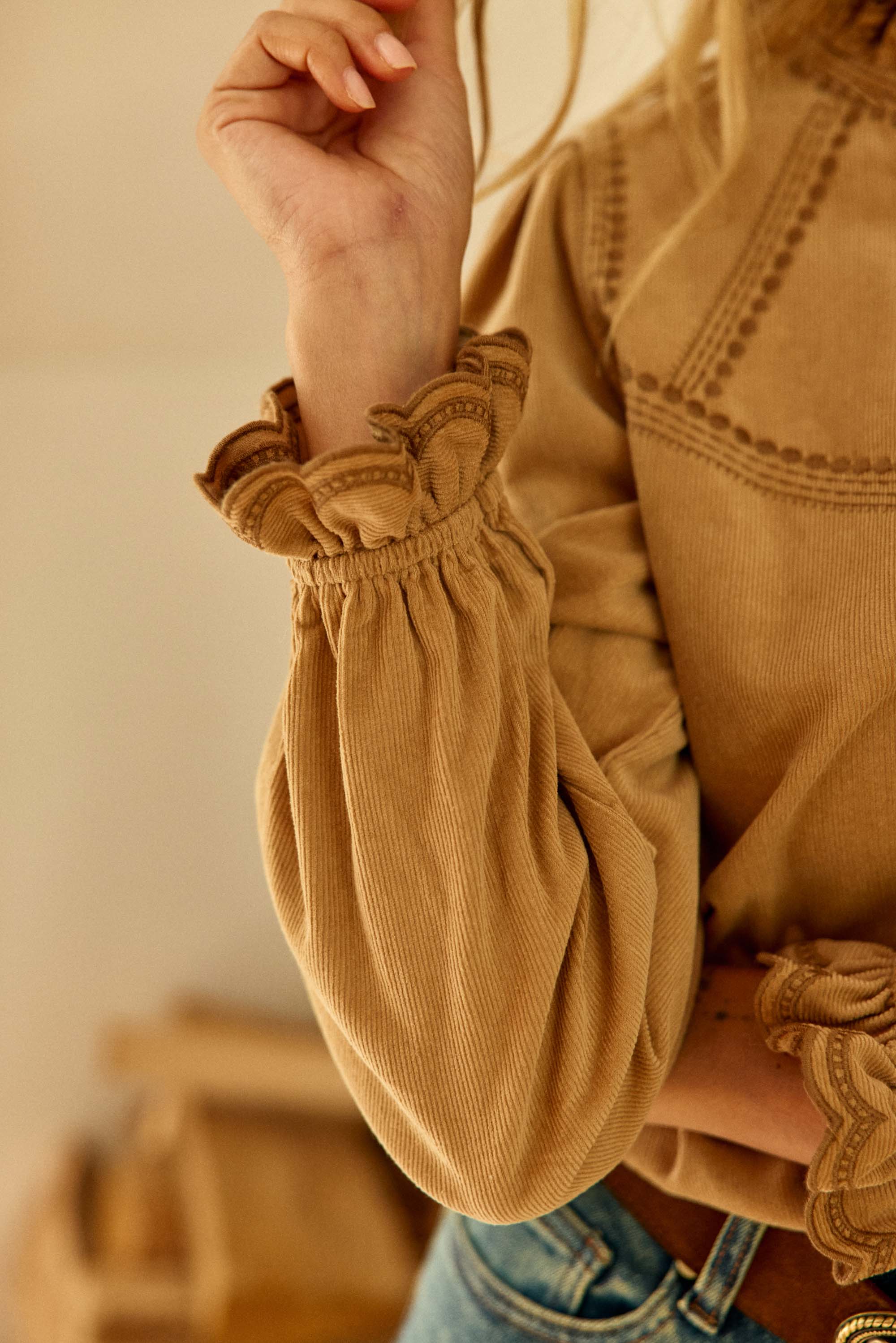 Beriza Blouse - Beige