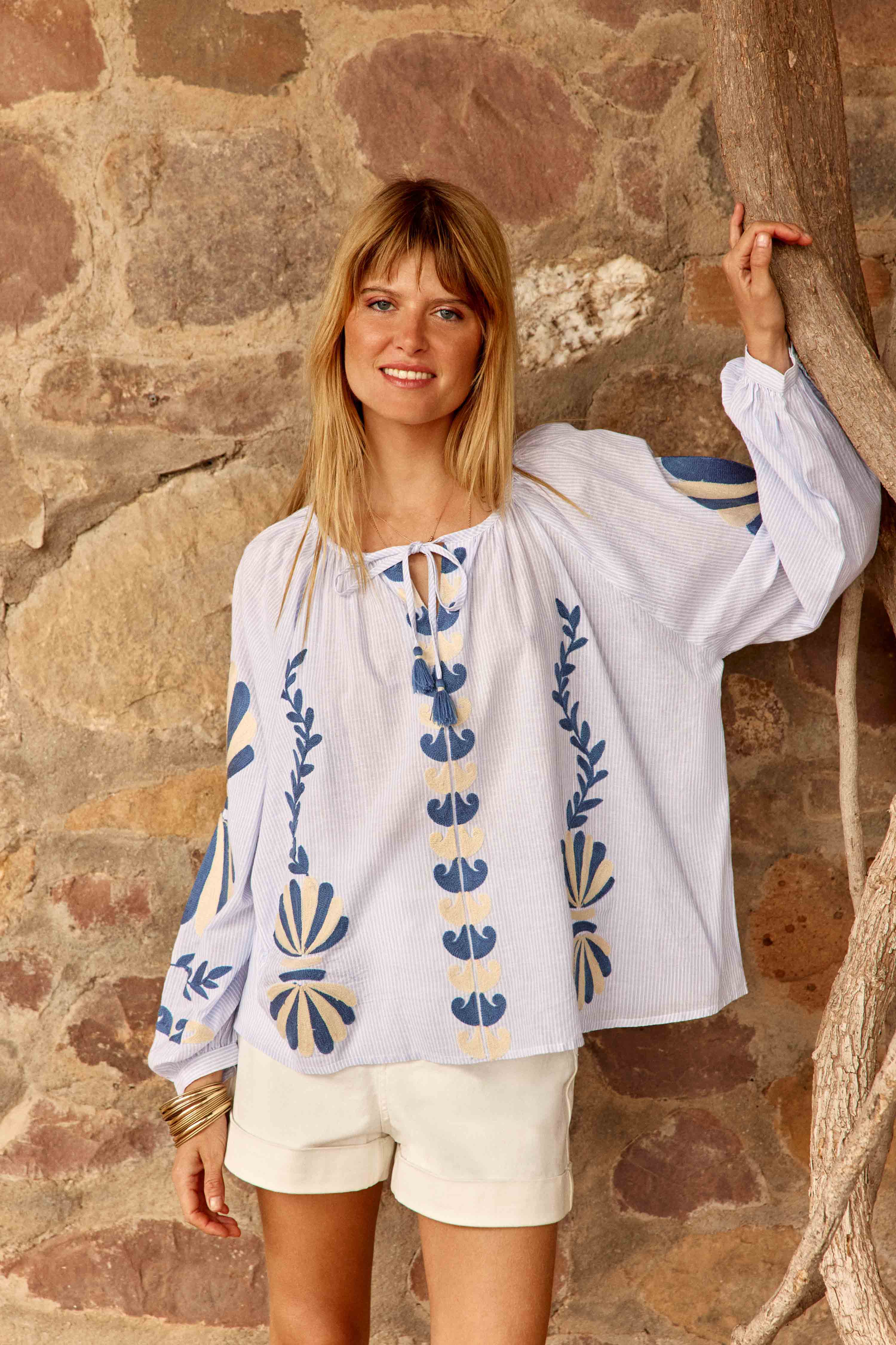 Biha - Weite Bluse mit Stickereien