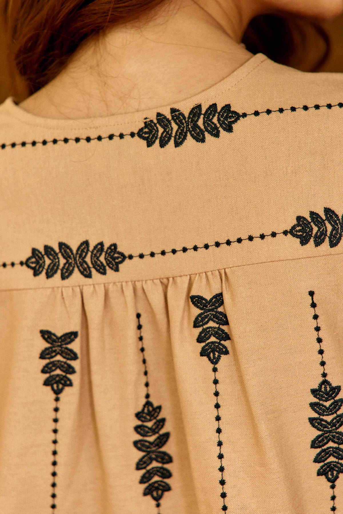 Blaika - Embroidered blouse