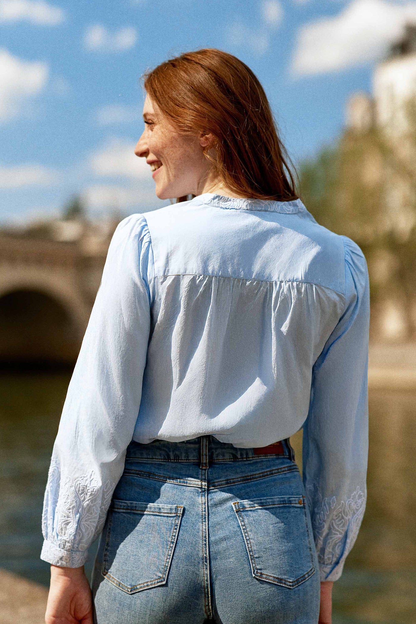 Straight blouse with sky blue embroidered details - Bloy