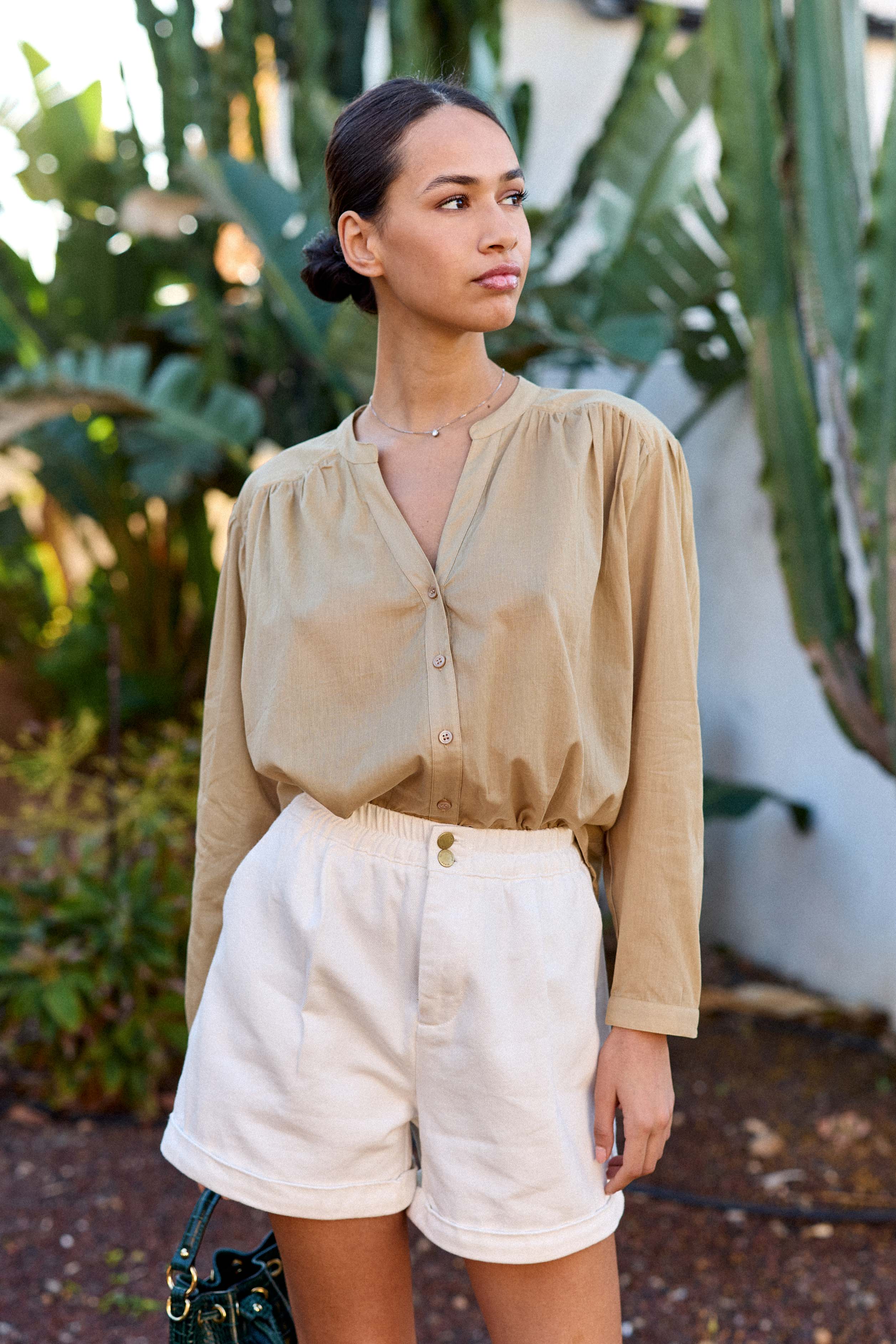 Blouse col V beige - Bolia