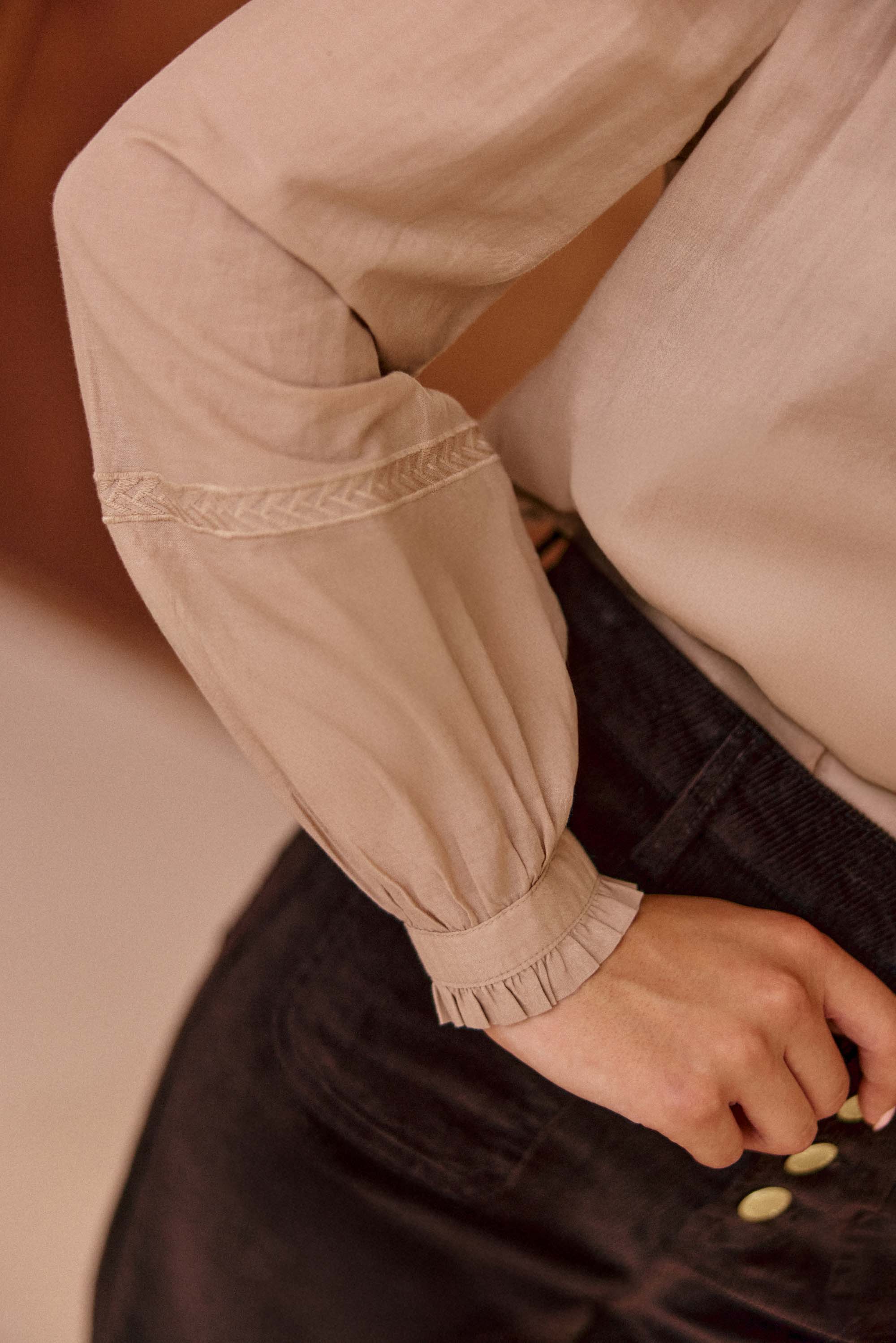 Bowie Blouse - Camel