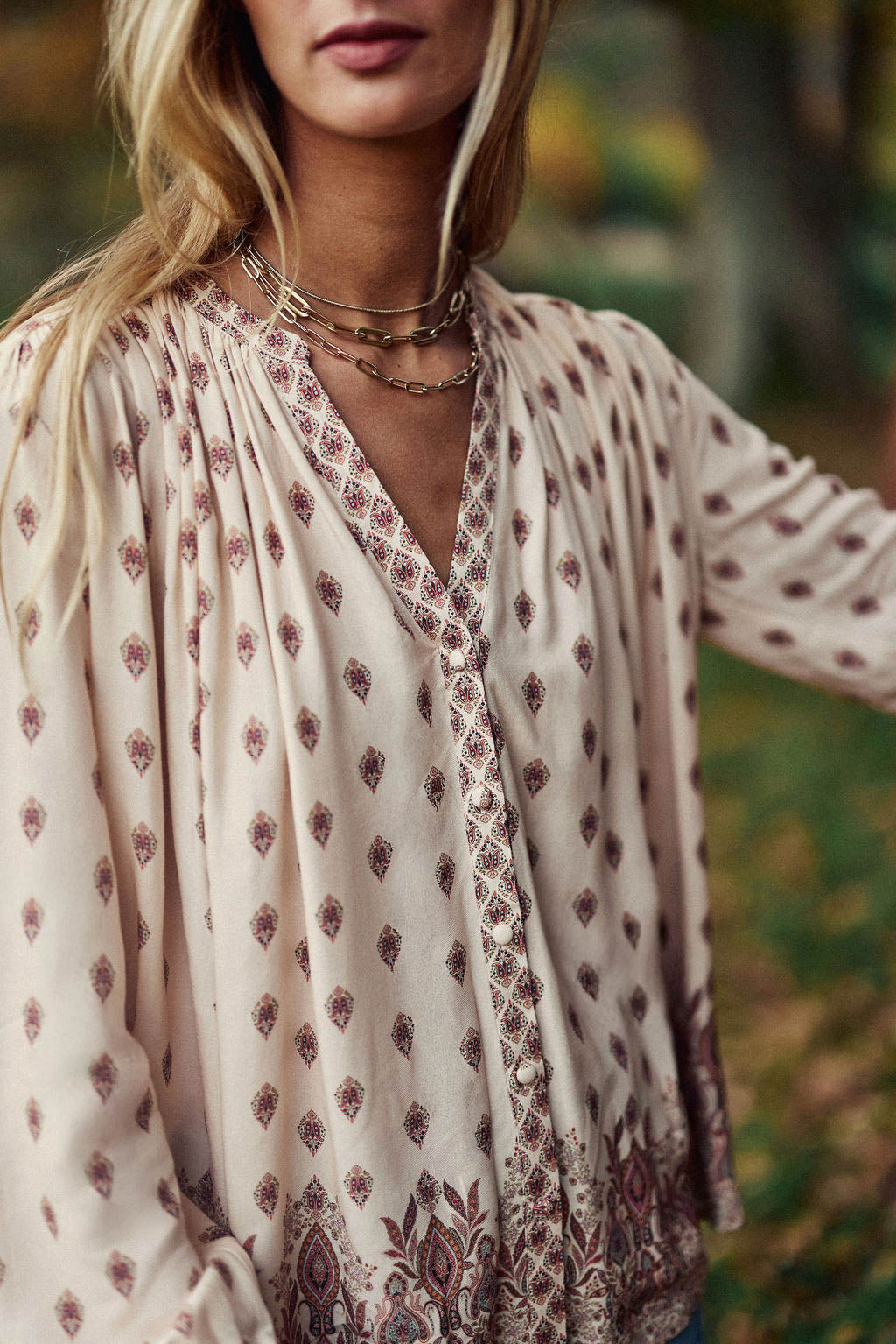 Floral V-neck blouse - Brown