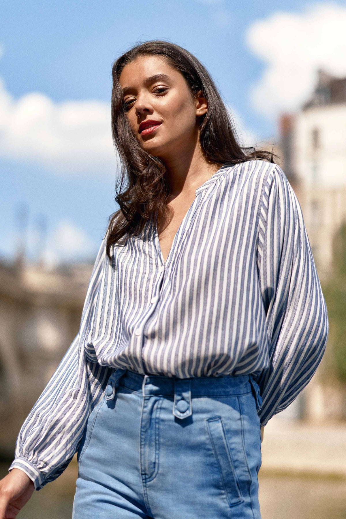 Chemisier H&M Rayé Bleu Clair Et Blanc Taille 40 - Occasion Très Bon état, Cintré