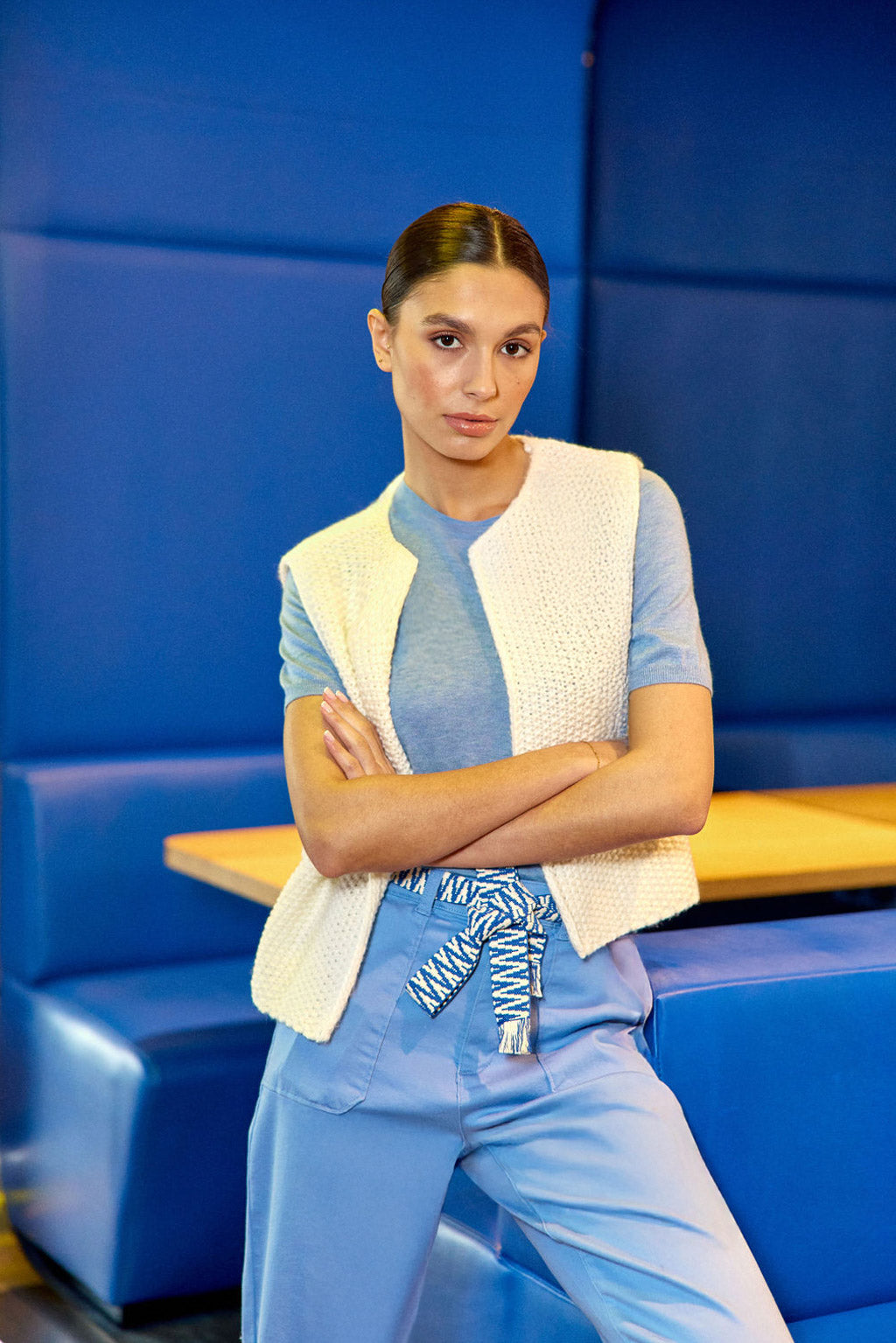 White sleeveless vest - Crea