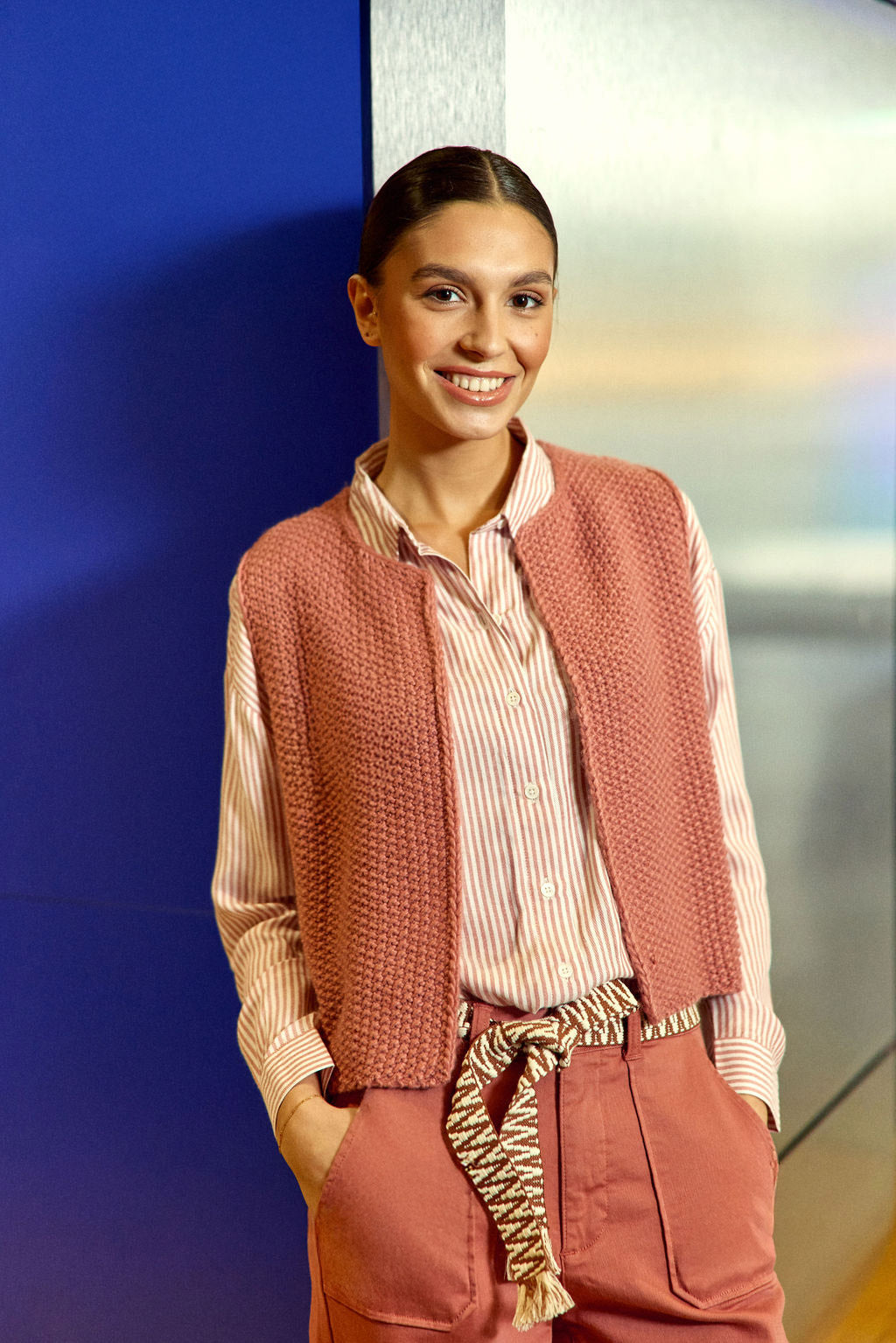 Old pink sleeveless vest - Crea