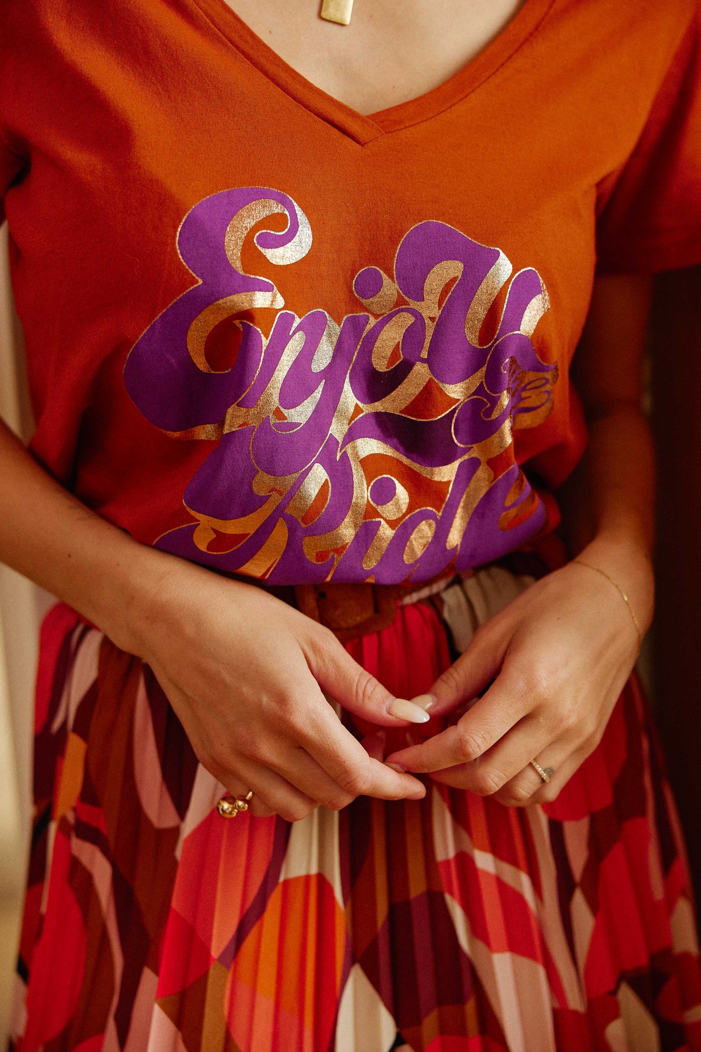 T-shirt Enjoy - Caramel