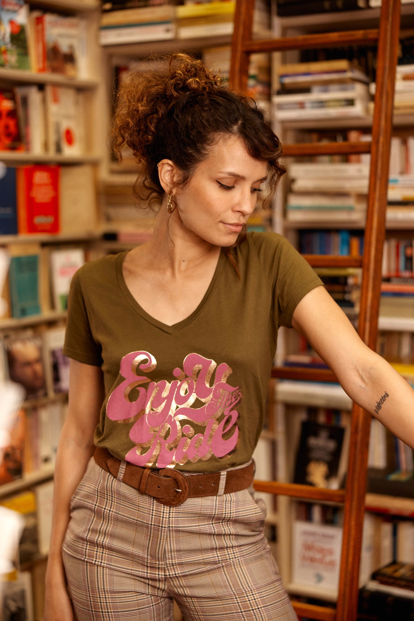 T-shirt Enjoy - Kaki