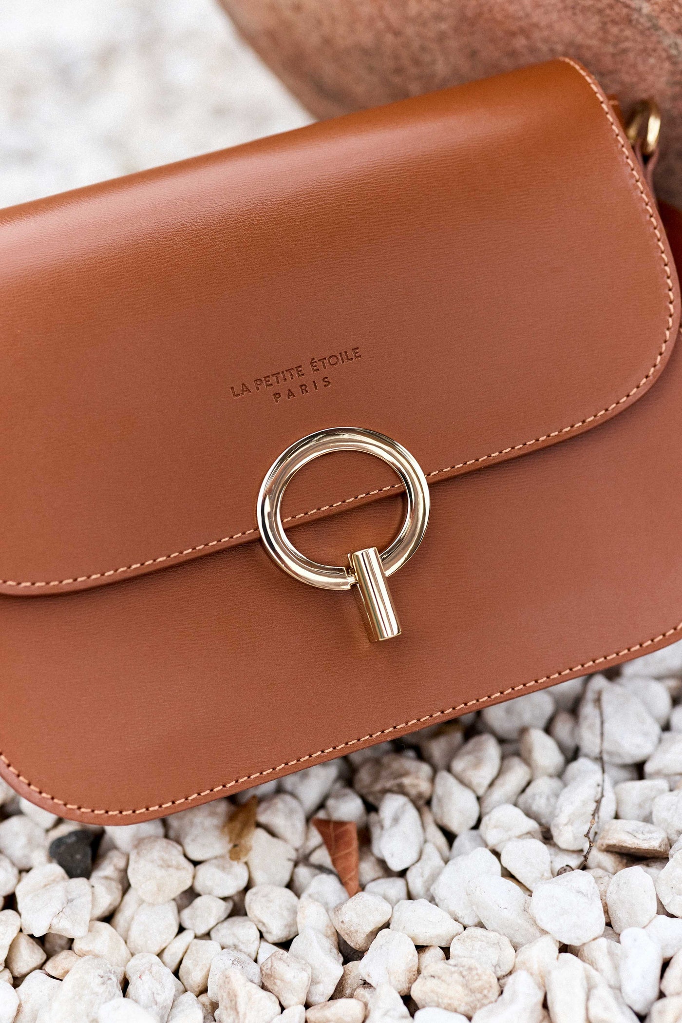 Camel leather bag - James