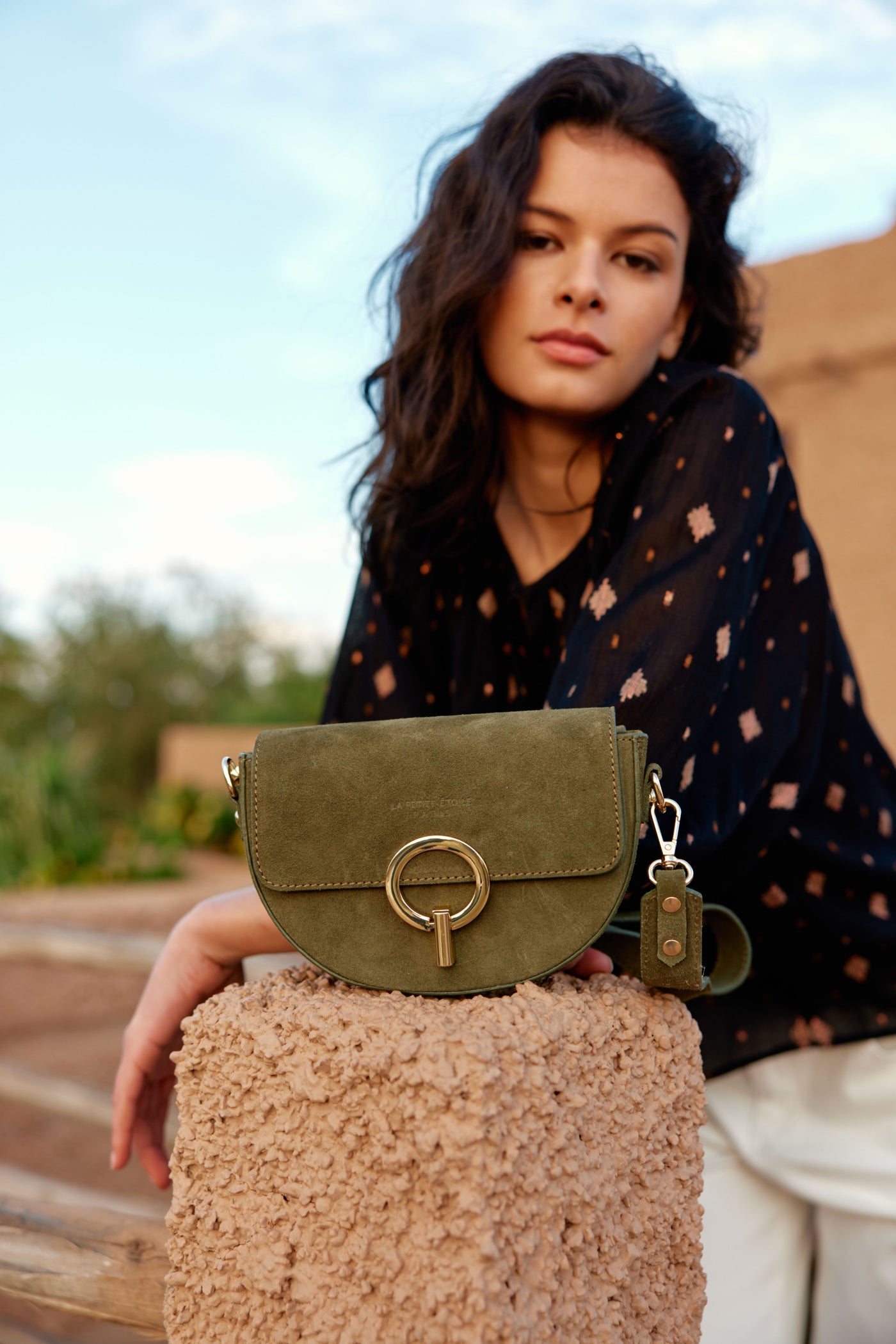 Khaki leather bag - Jim D