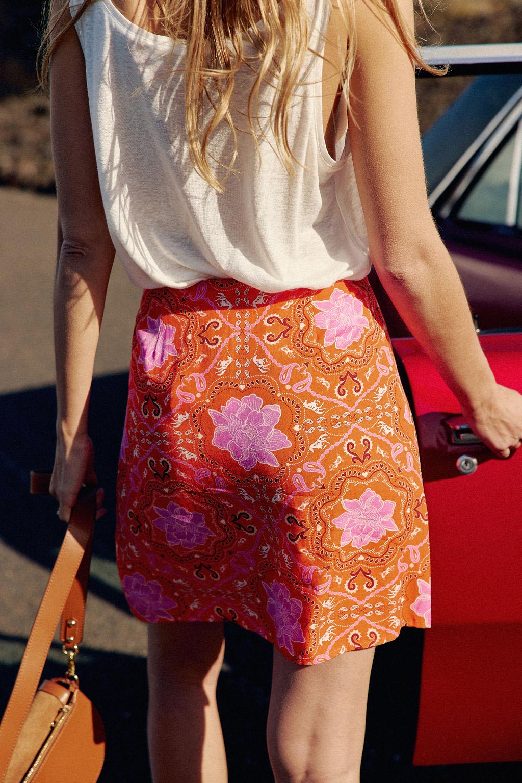 Short orange skirt - Juny
