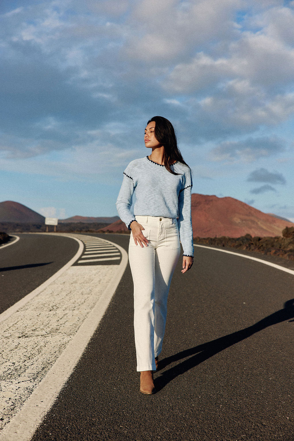 Sky blue round neck sweater - Manuela