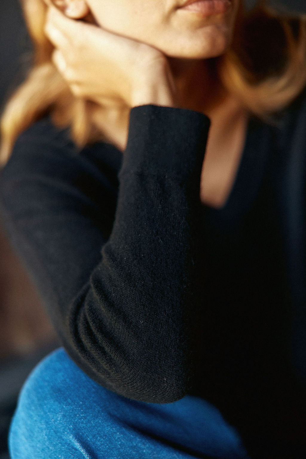 Pull col V Melya - Noir