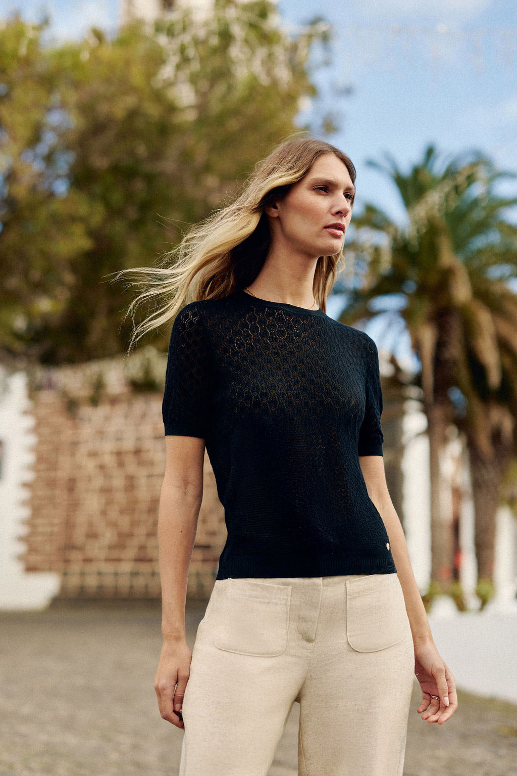 Black knitted crew neck sweater - Millie