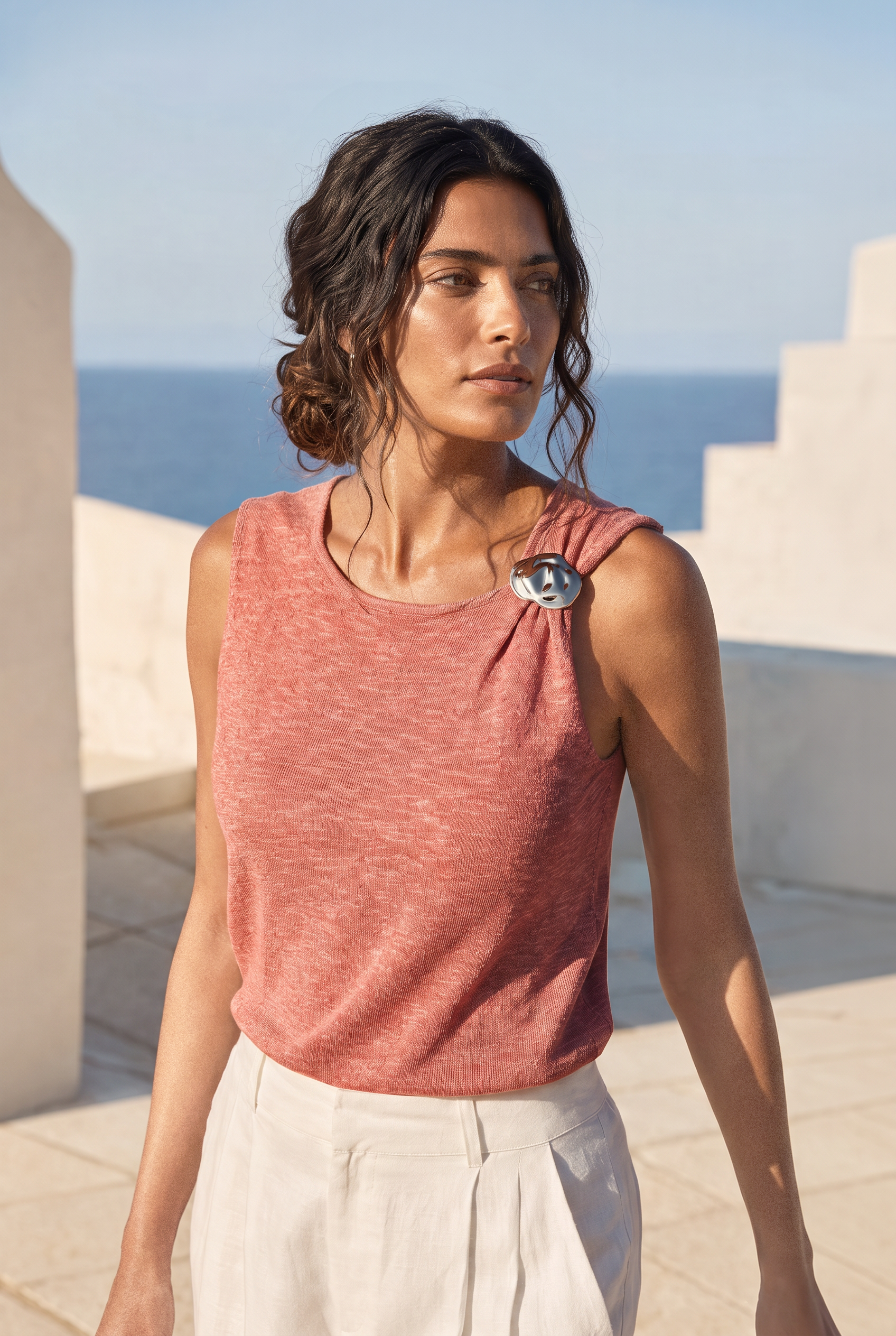 Minn - Asymmetric Tank Top