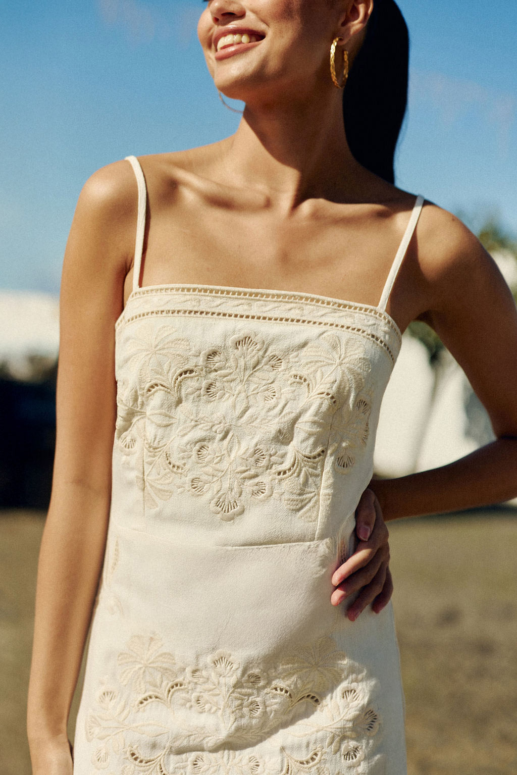 Ivory embroidered short dress - Rowe